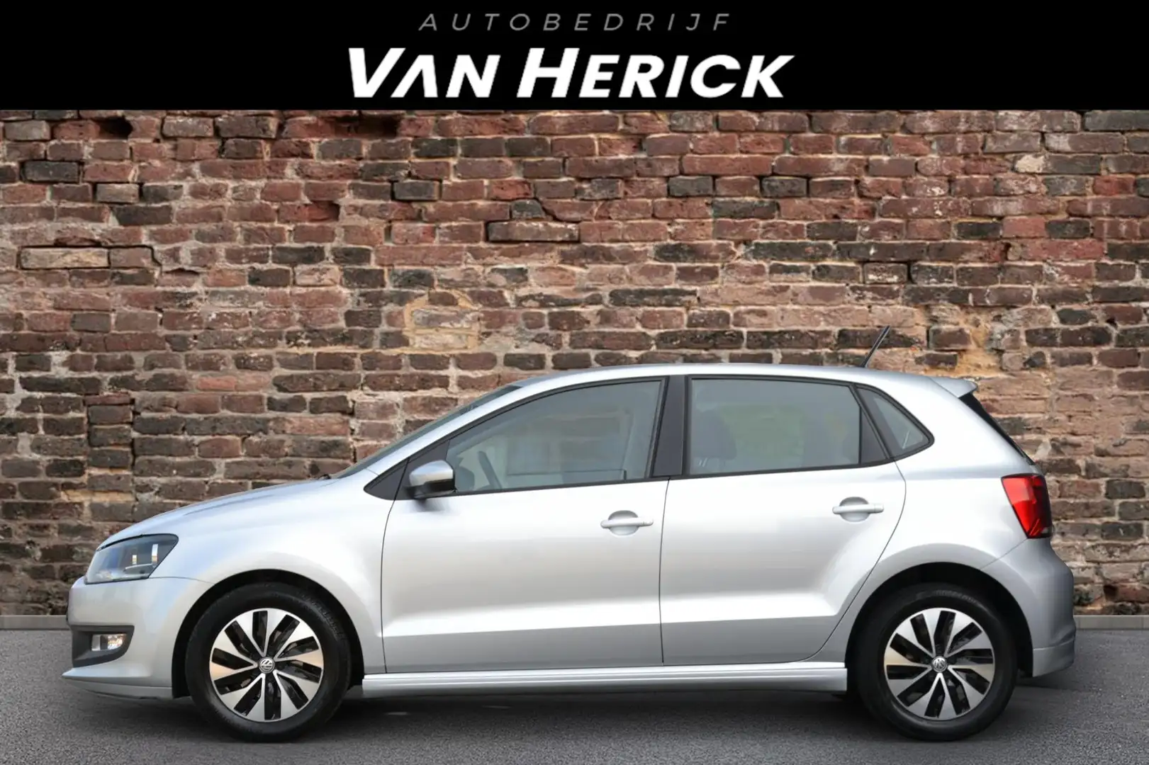 Volkswagen Polo 1.0 BlueMotion Edition 95PK | Cruise | Apple Carpl Grijs - 2