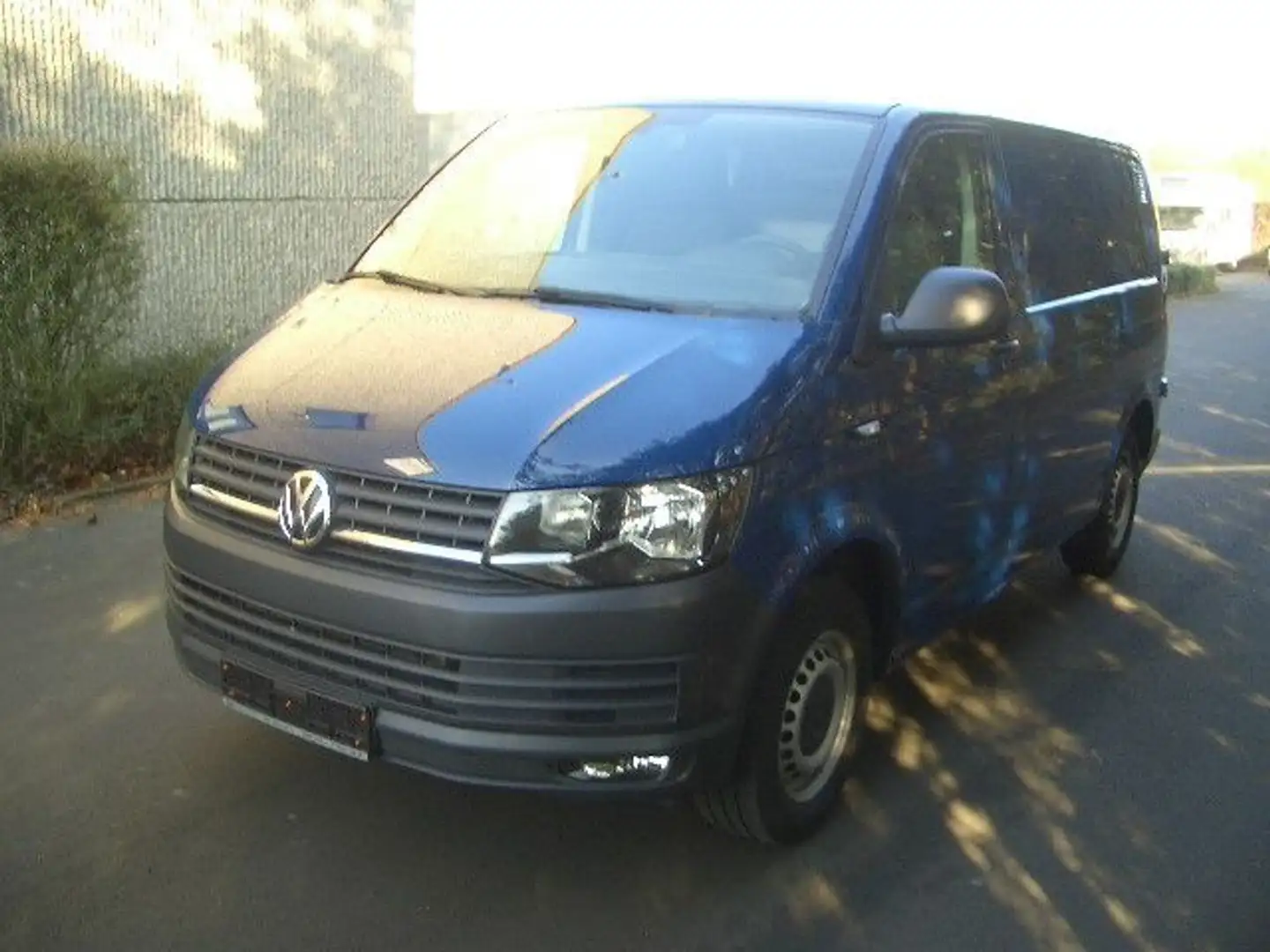Volkswagen T6 Transporter Kasten 2,0TDI/Klima/PDC/Tempomat Bleu - 1