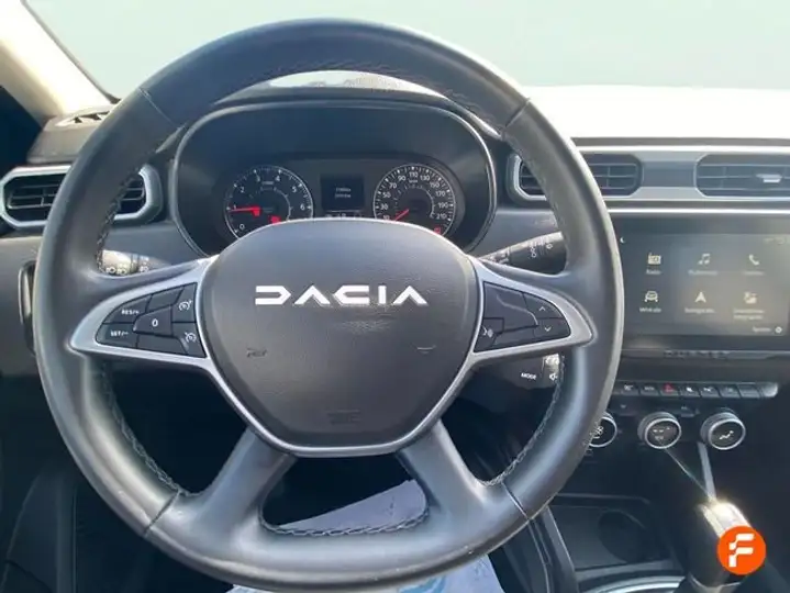 Dacia Duster Journey Go TCe 4X2 EDC 2024, foto 12