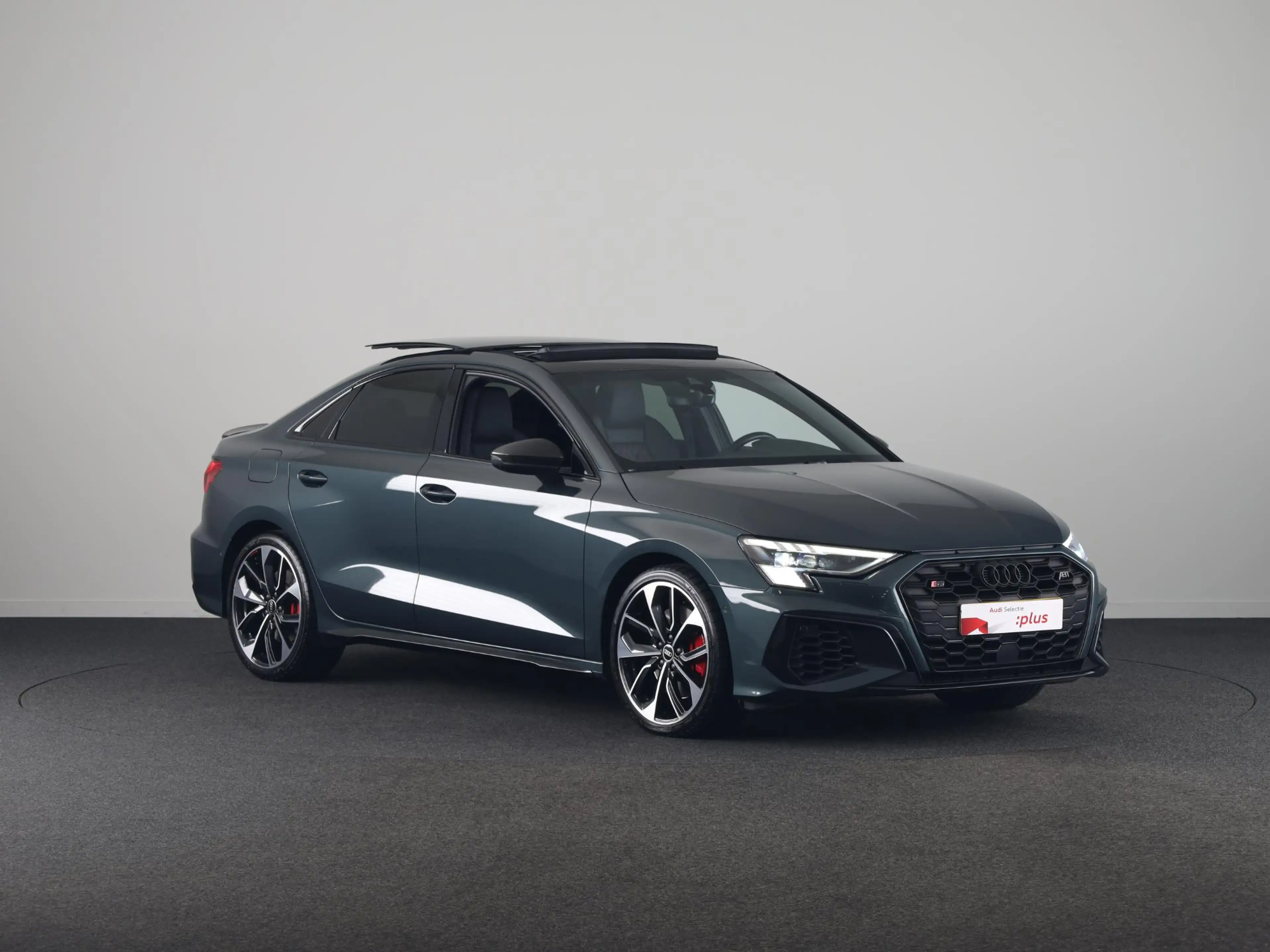 Audi S3 Limousine 2.0 TFSI quattro 310pk | Panoramadak | — photo 5