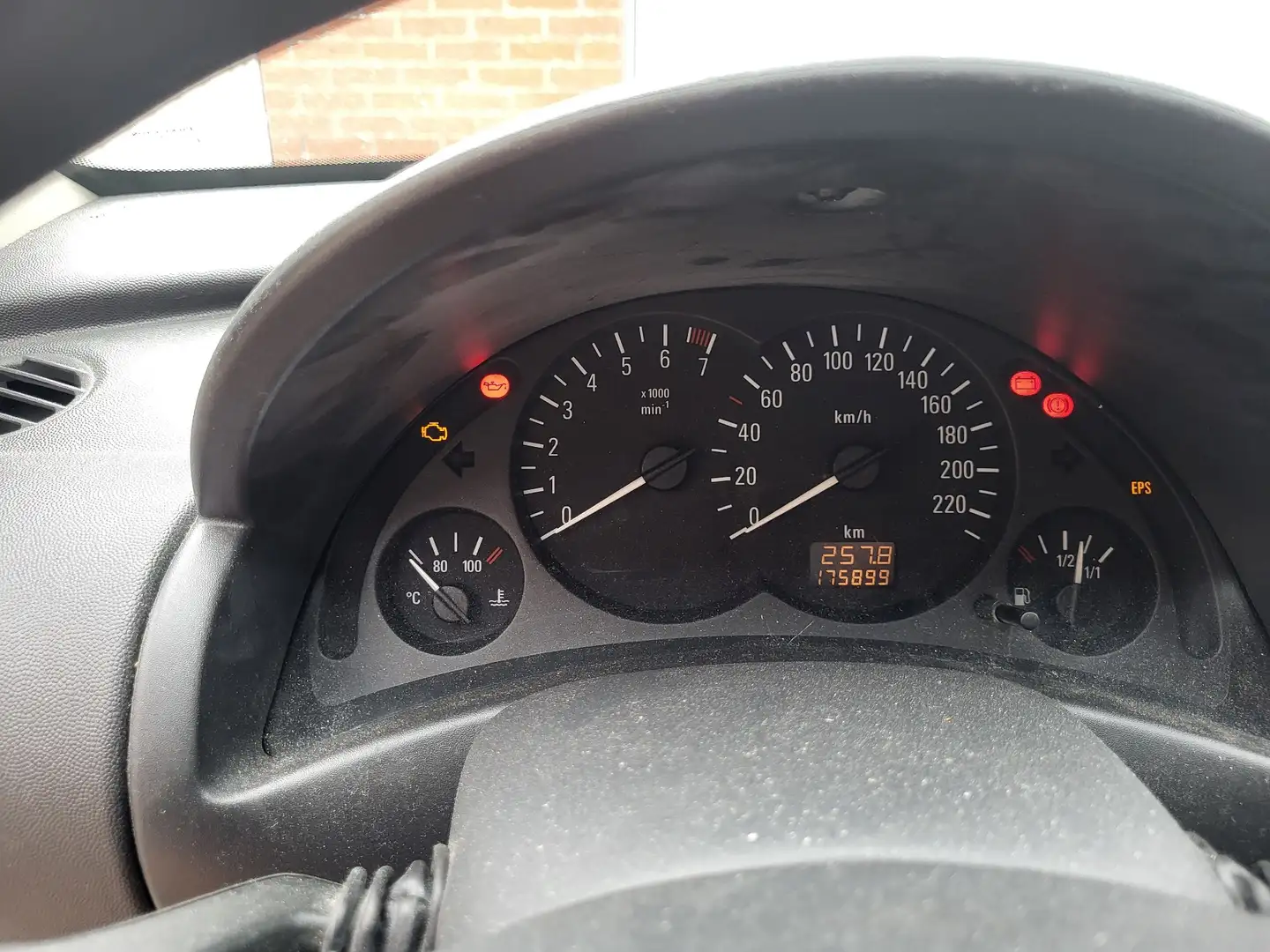 Opel Corsa 1.0 12V Cosmo - 1