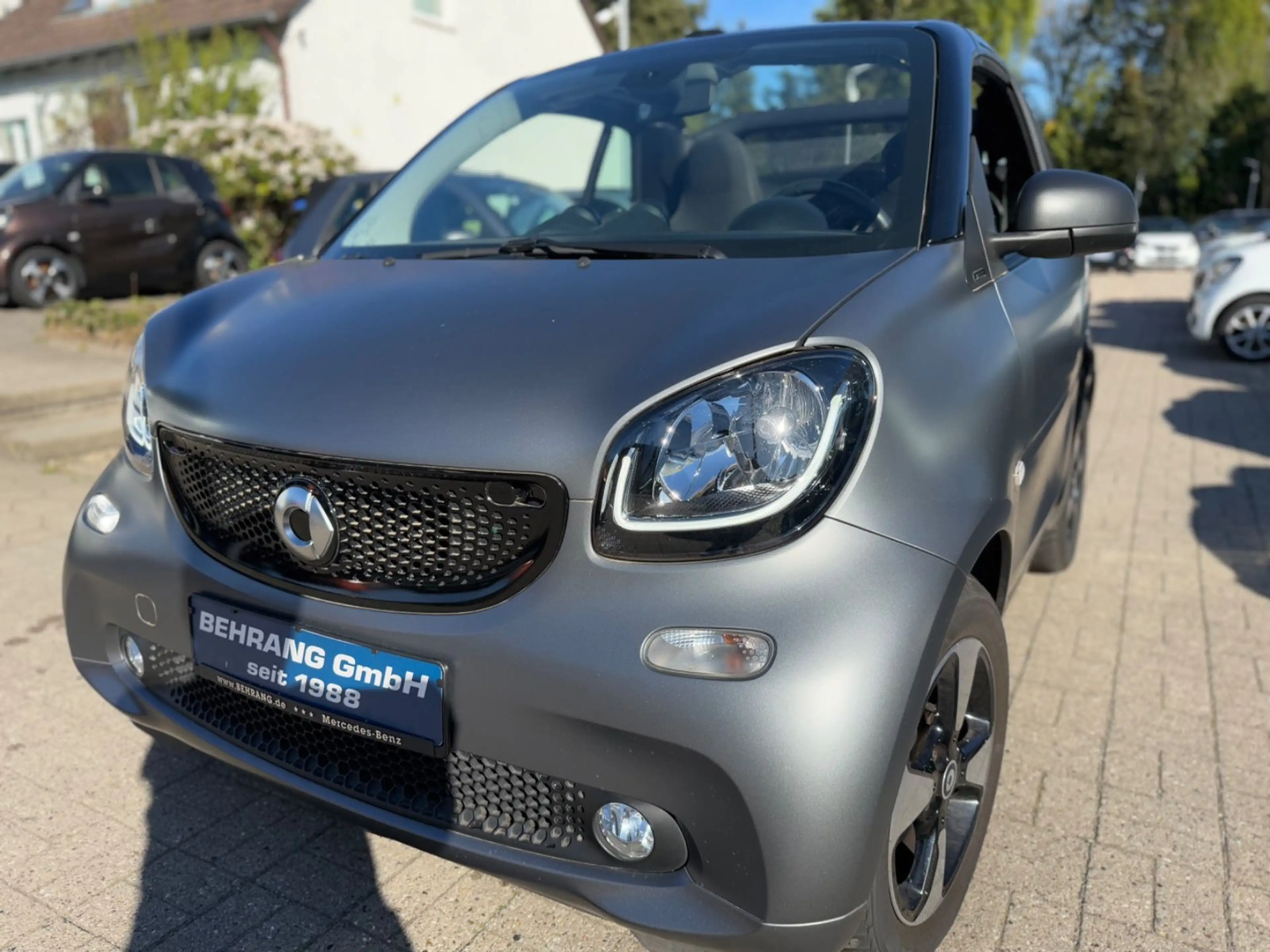 smart forTwo CABRIO*NAVI*90PS*SITZHEIZ*KAMERA*MOD.2019 — photo 8