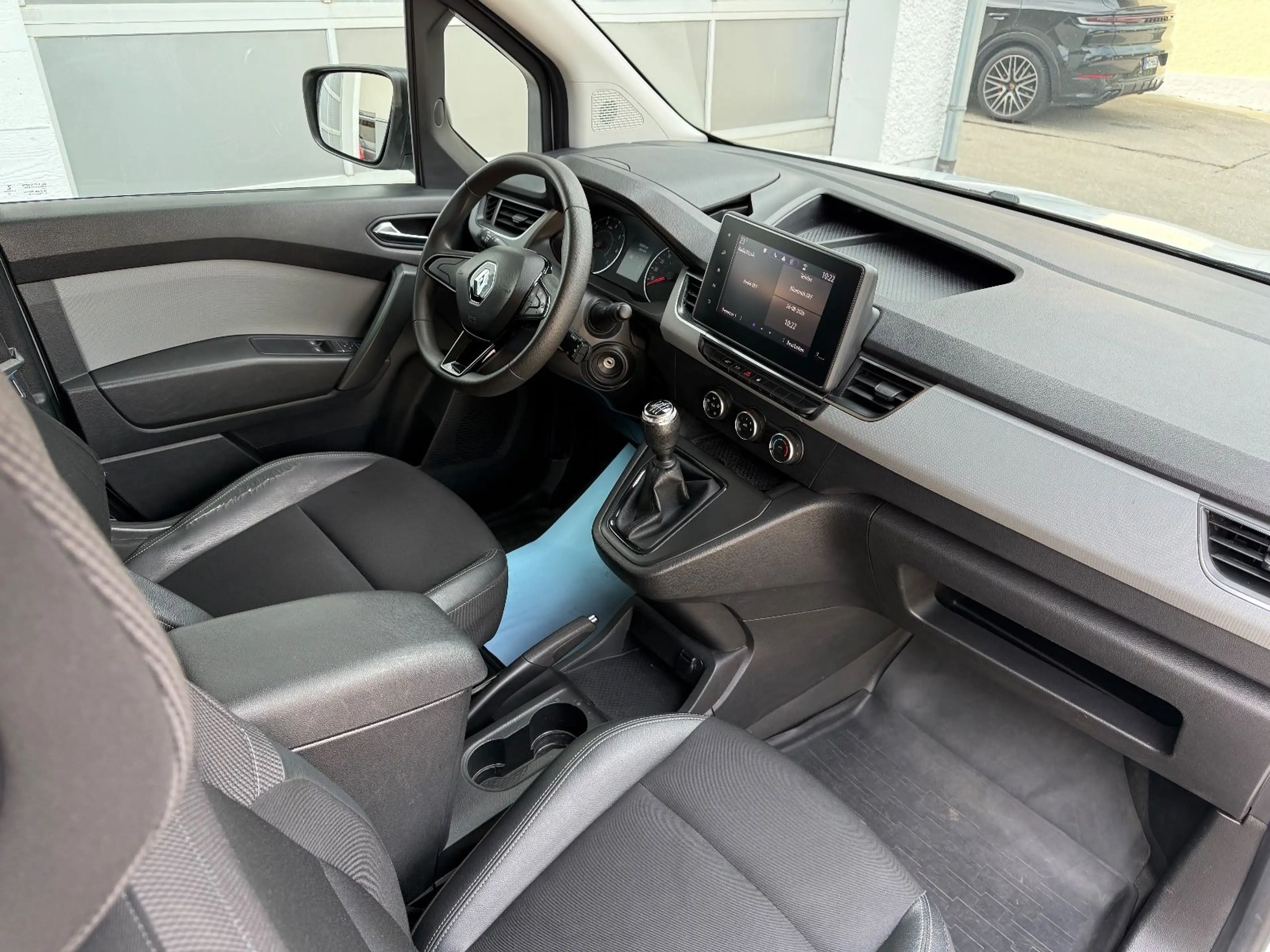 Renault Kangoo III Rapid Edition One*AHK*KLIMA*PDC*RECA* — photo 13