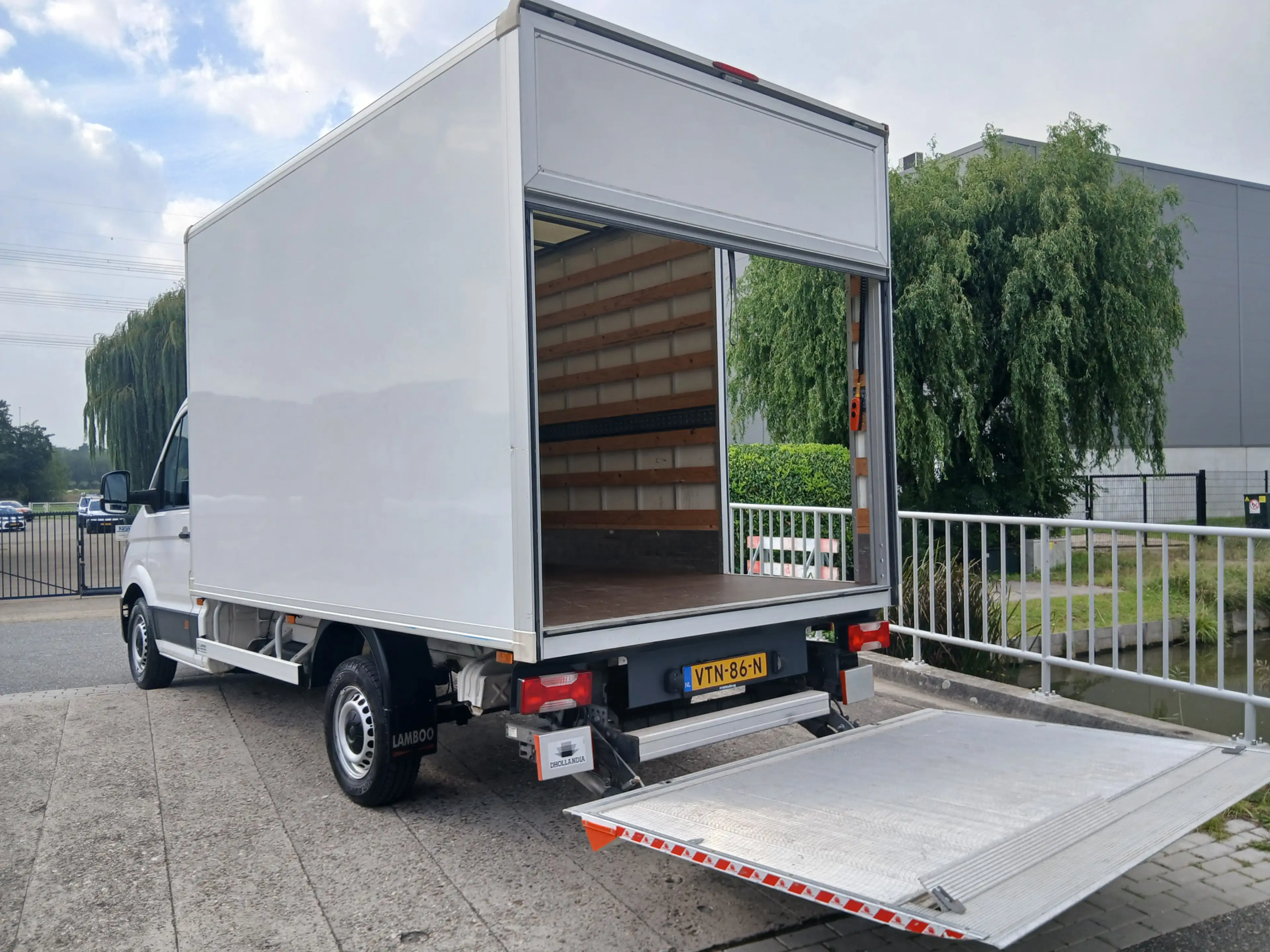 Volkswagen Crafter 35 2.0 TDI L3 EL ComfEURO VI RWD 140 pk handbak la — photo 2