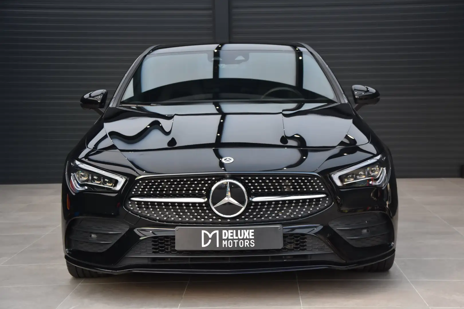 Mercedes-Benz CLA 200 Shooting Brake  AMG Line 360 Camera Zetelver. Noir - 2