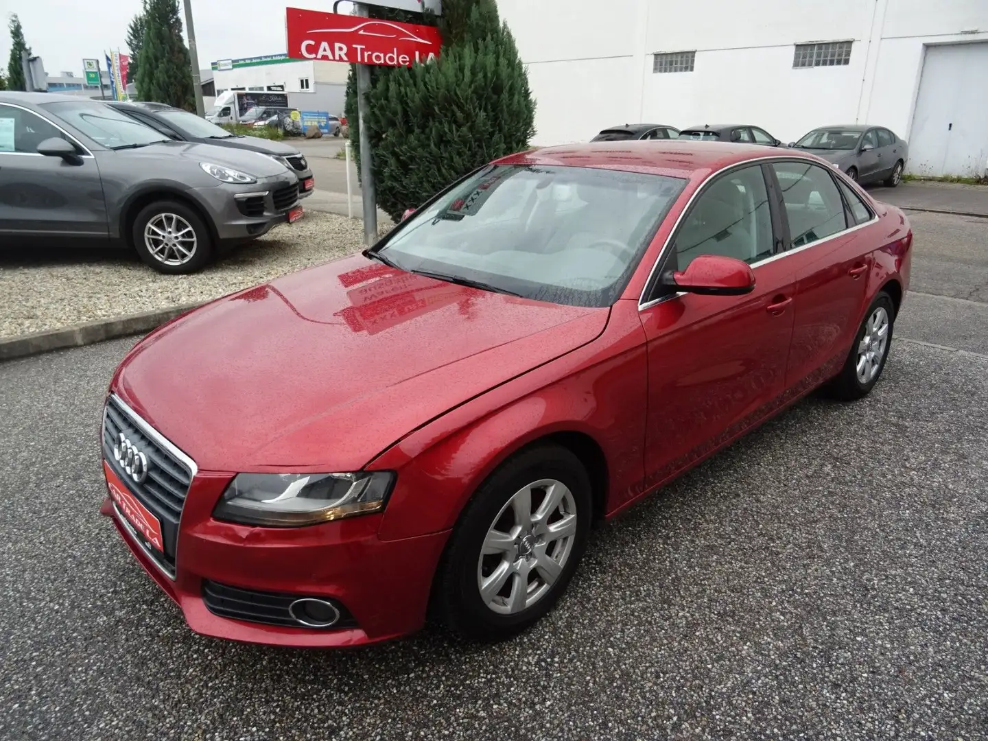 Audi A4 Lim. Ambiente 1.8i Rot - 2