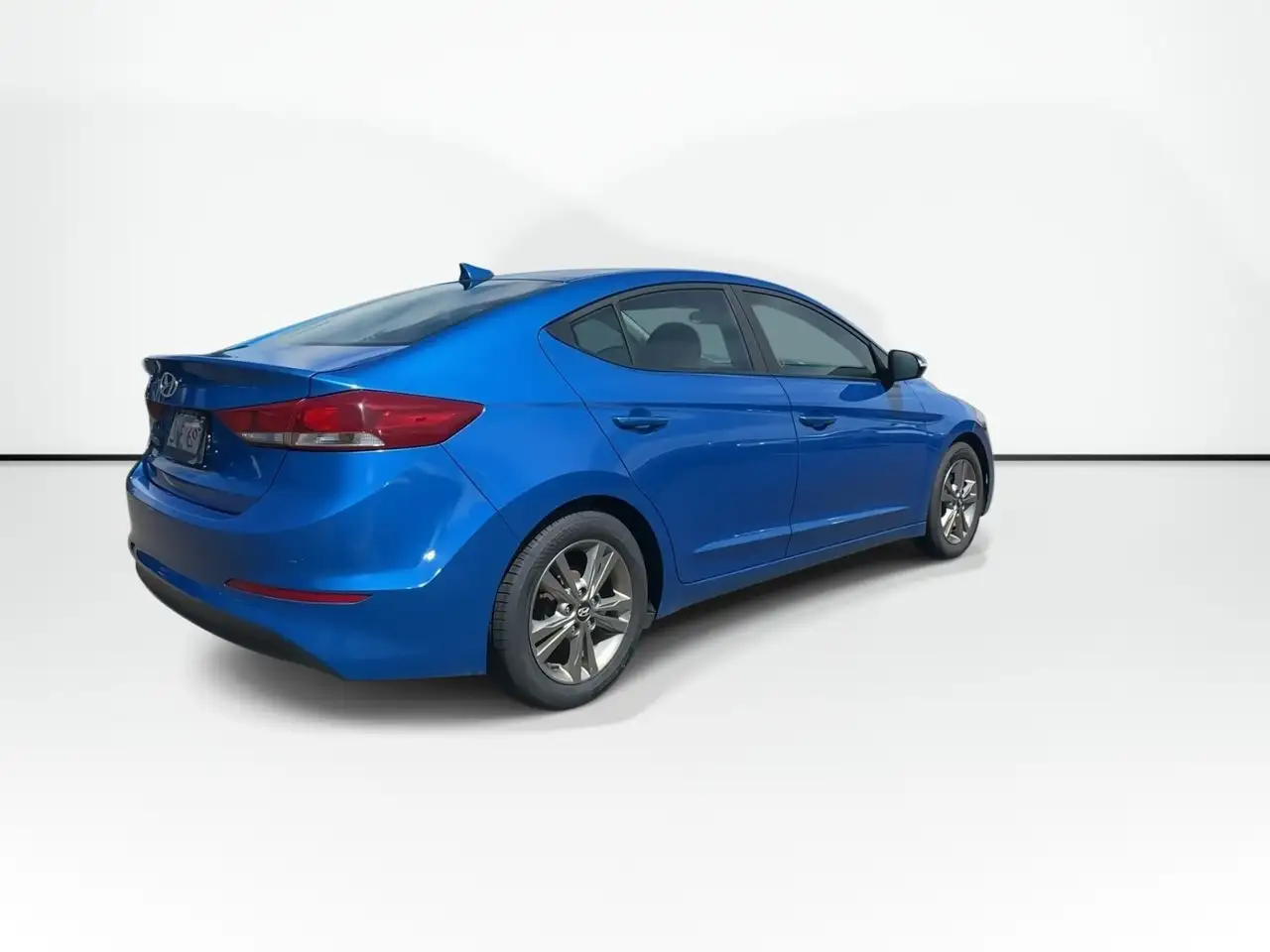 Hyundai ELANTRA снимка Hyundai ELANTRA