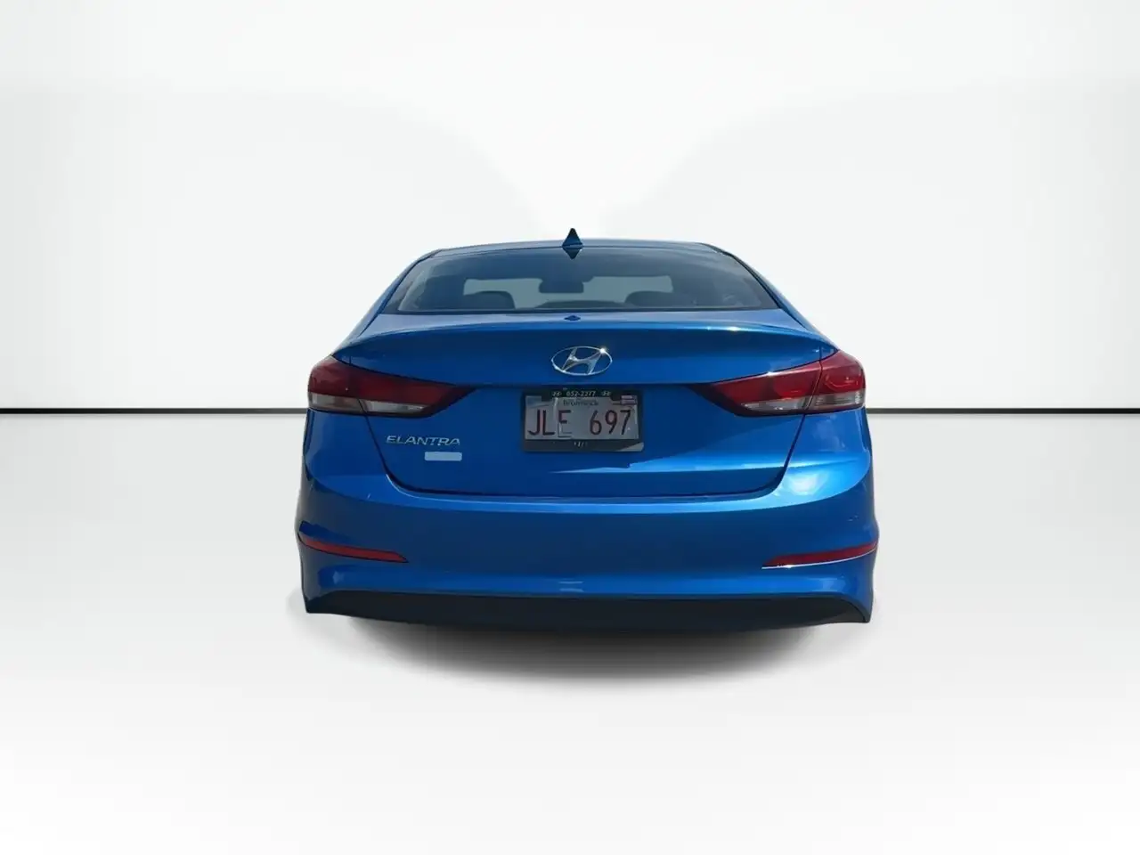 Hyundai ELANTRA снимка Hyundai ELANTRA
