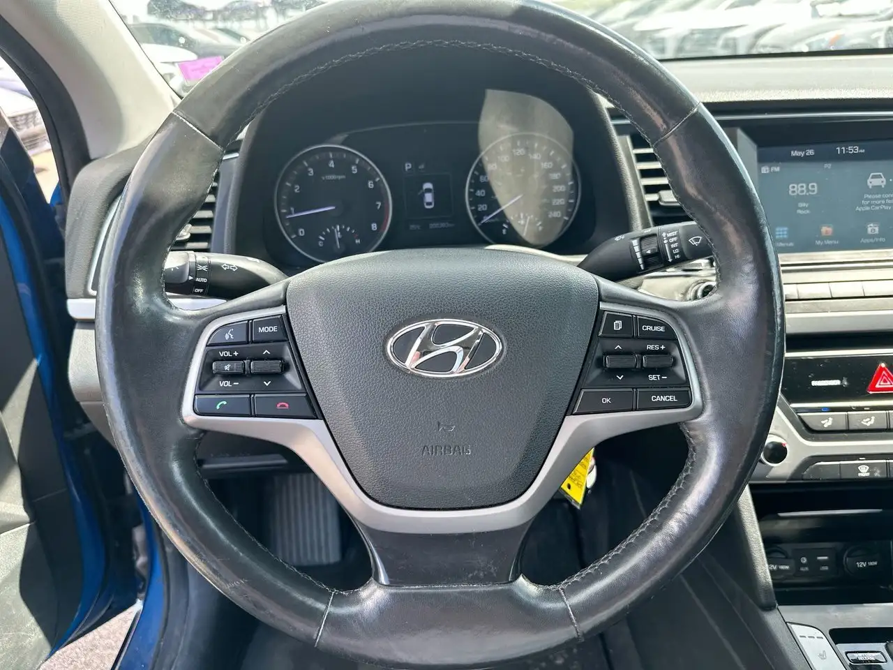 Hyundai ELANTRA снимка Hyundai ELANTRA