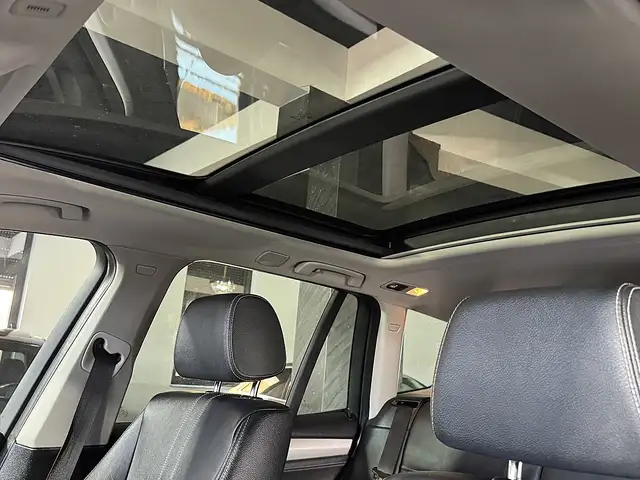 BMW X3 view 7