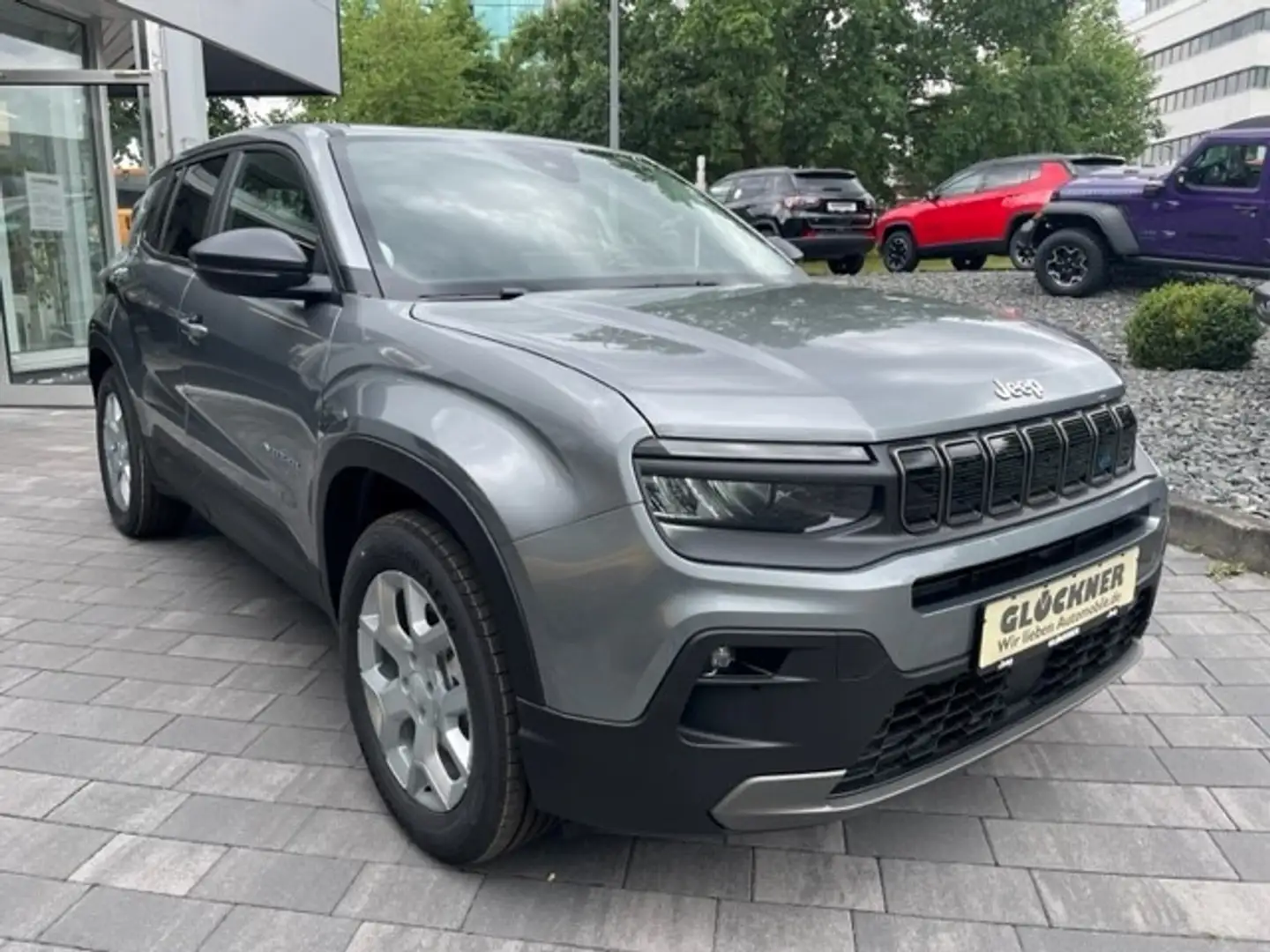 Jeep Avenger Elektro Longitude NAVI TECH-STYLE PAKET Gris - 2