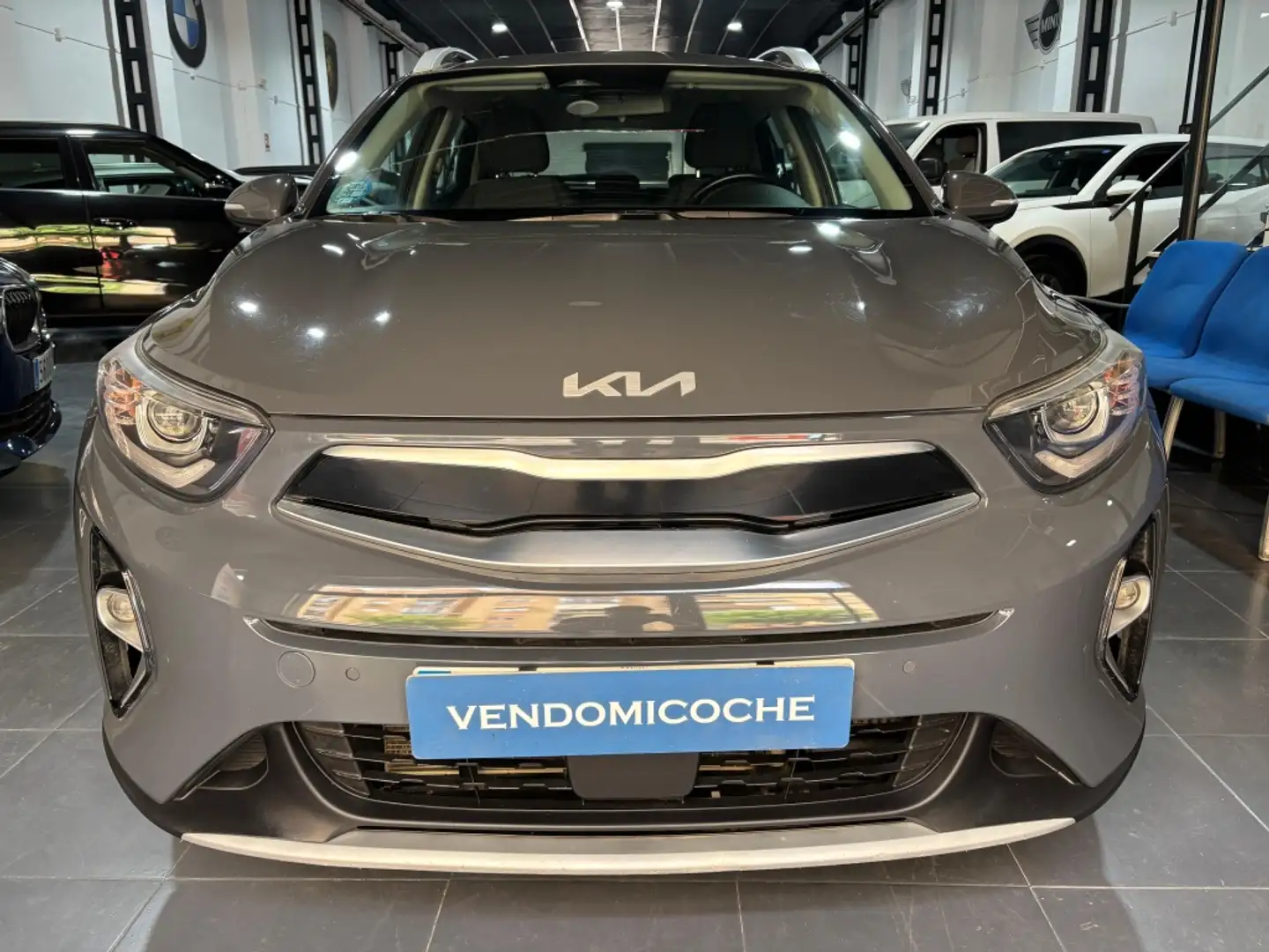 Kia Stonic 1.0 T-GDi Eco-Dynamic Black Edition 120 Bleu - 1