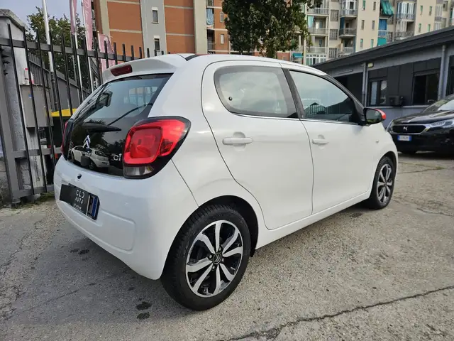 Citroen C1 view 3