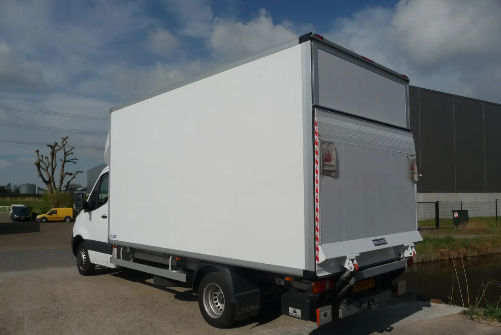Mercedes-Benz Sprinter 515 CDI autm bak + klep , trekhaak 1-2023 klein ri Blanc - 2