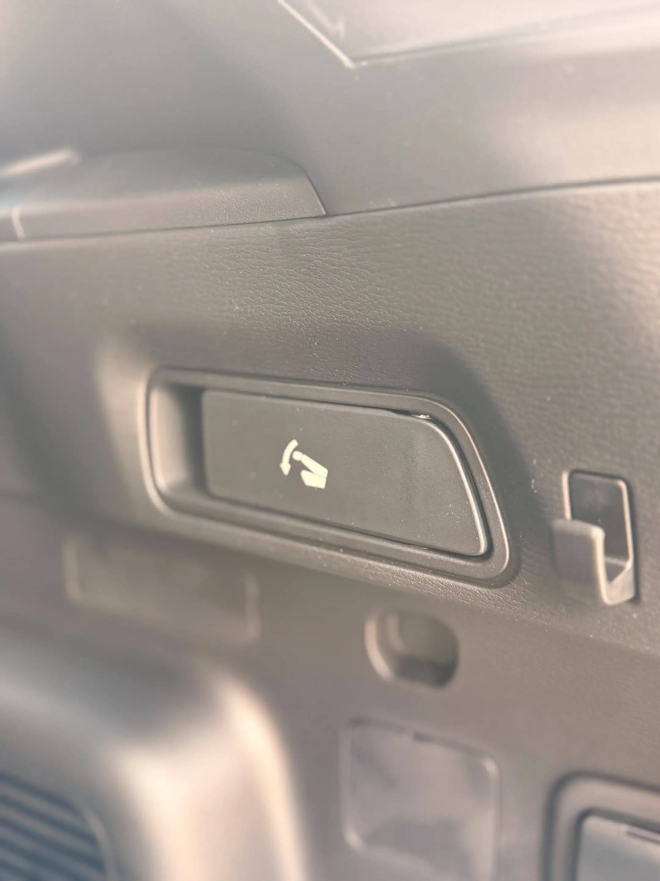 Mitsubishi Outlander 2.4 4WD PHEV Top Black #Massage+Sitzlüftung+HUD# — photo 26