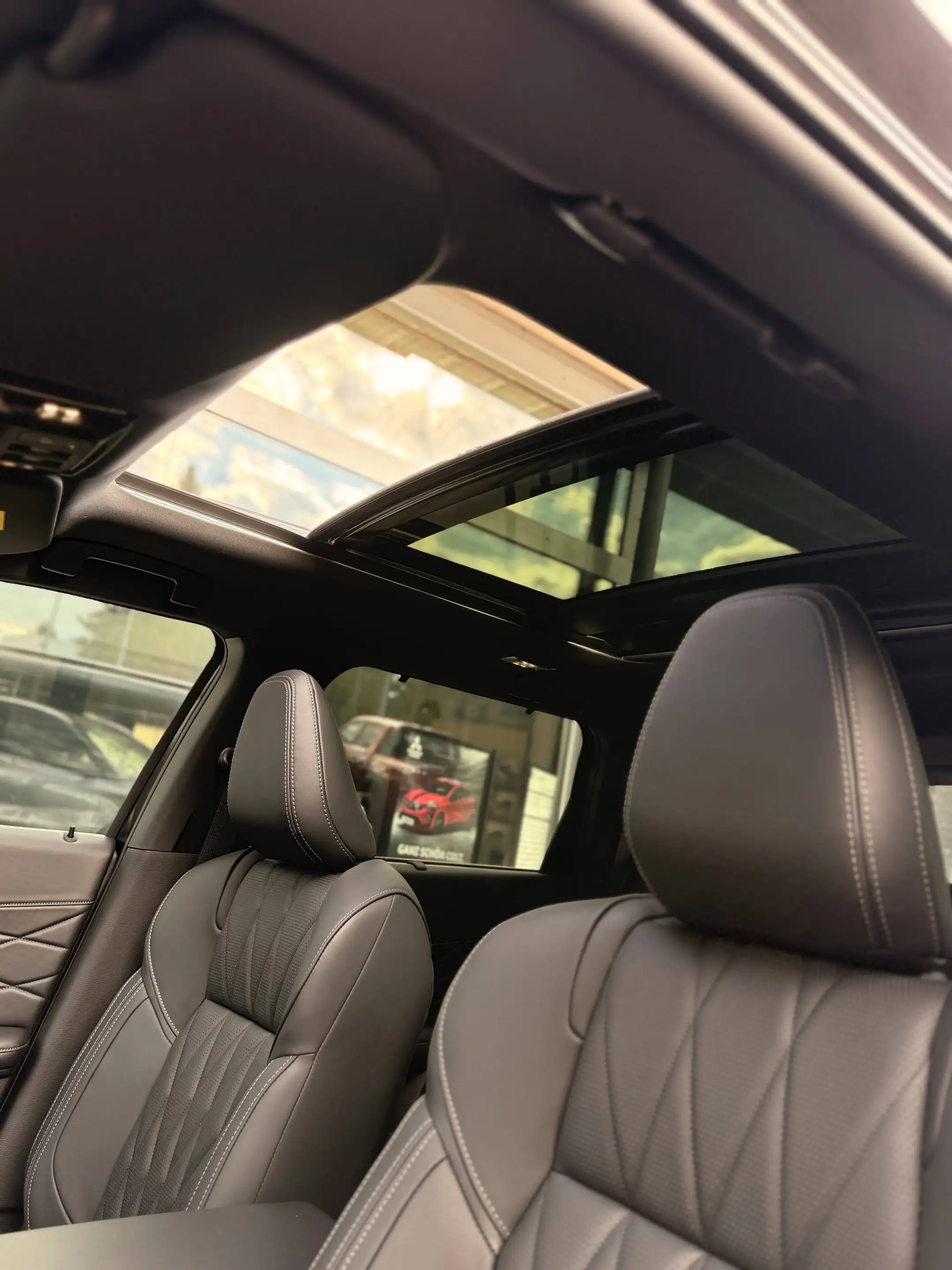 Mitsubishi Outlander 2.4 4WD PHEV Top Black #Massage+Sitzlüftung+HUD# — photo 32