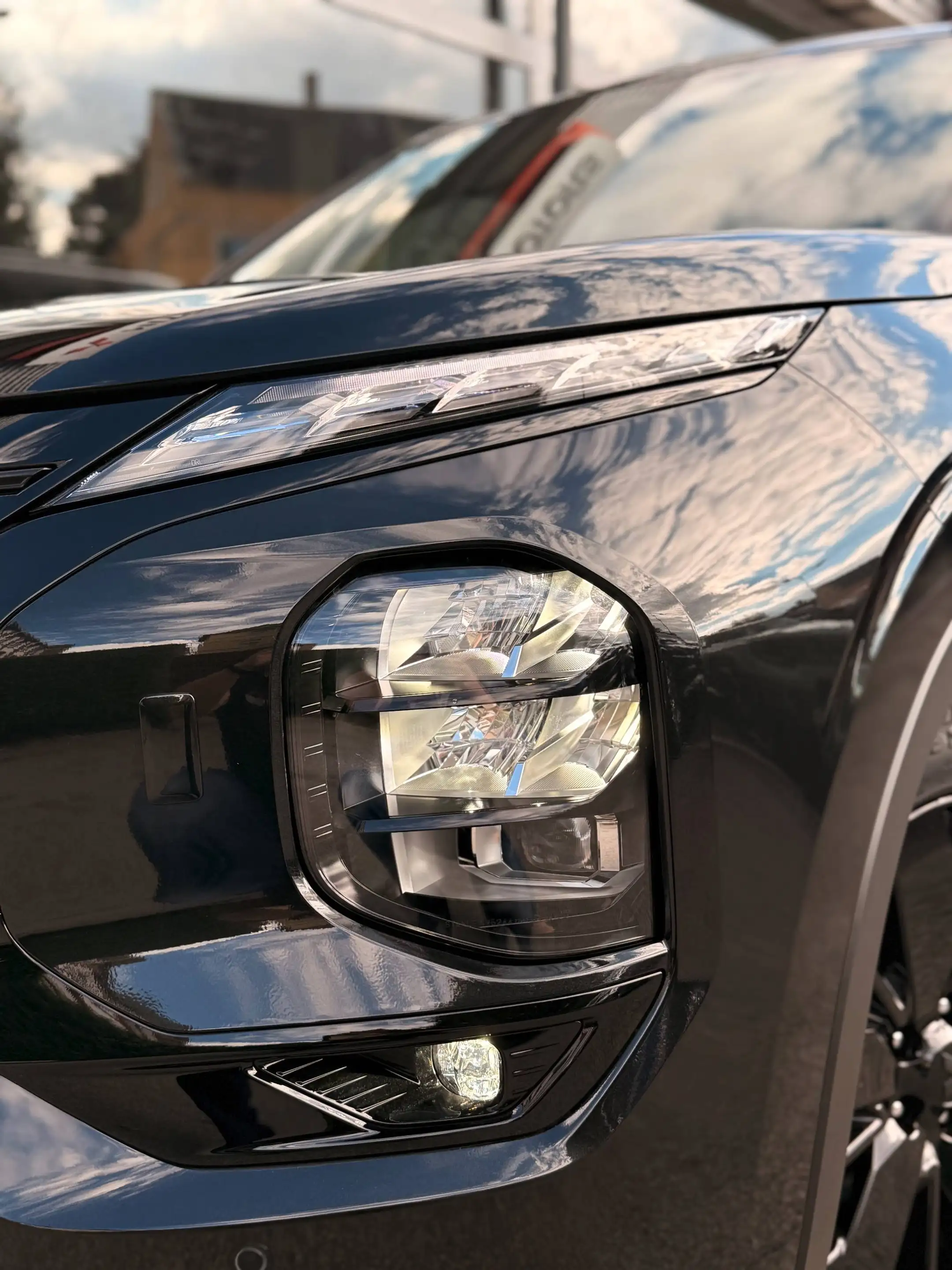 Mitsubishi Outlander 2.4 4WD PHEV Top Black #Massage+Sitzlüftung+HUD# — photo 31