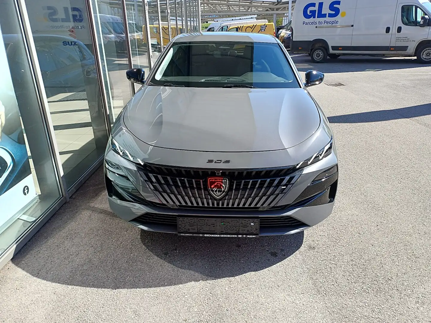 Peugeot 308 Hybrid 145 e-DSC6 Allure Grau - 2