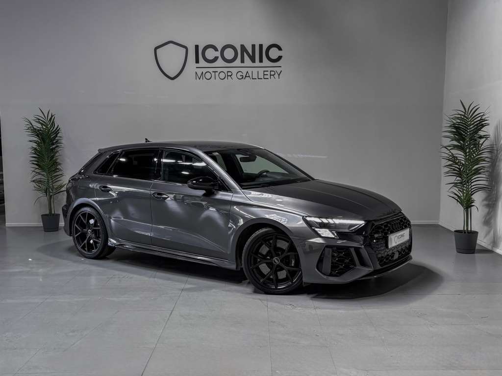Audi RS3 Sportback quattro S tronic 294kW - foto 1