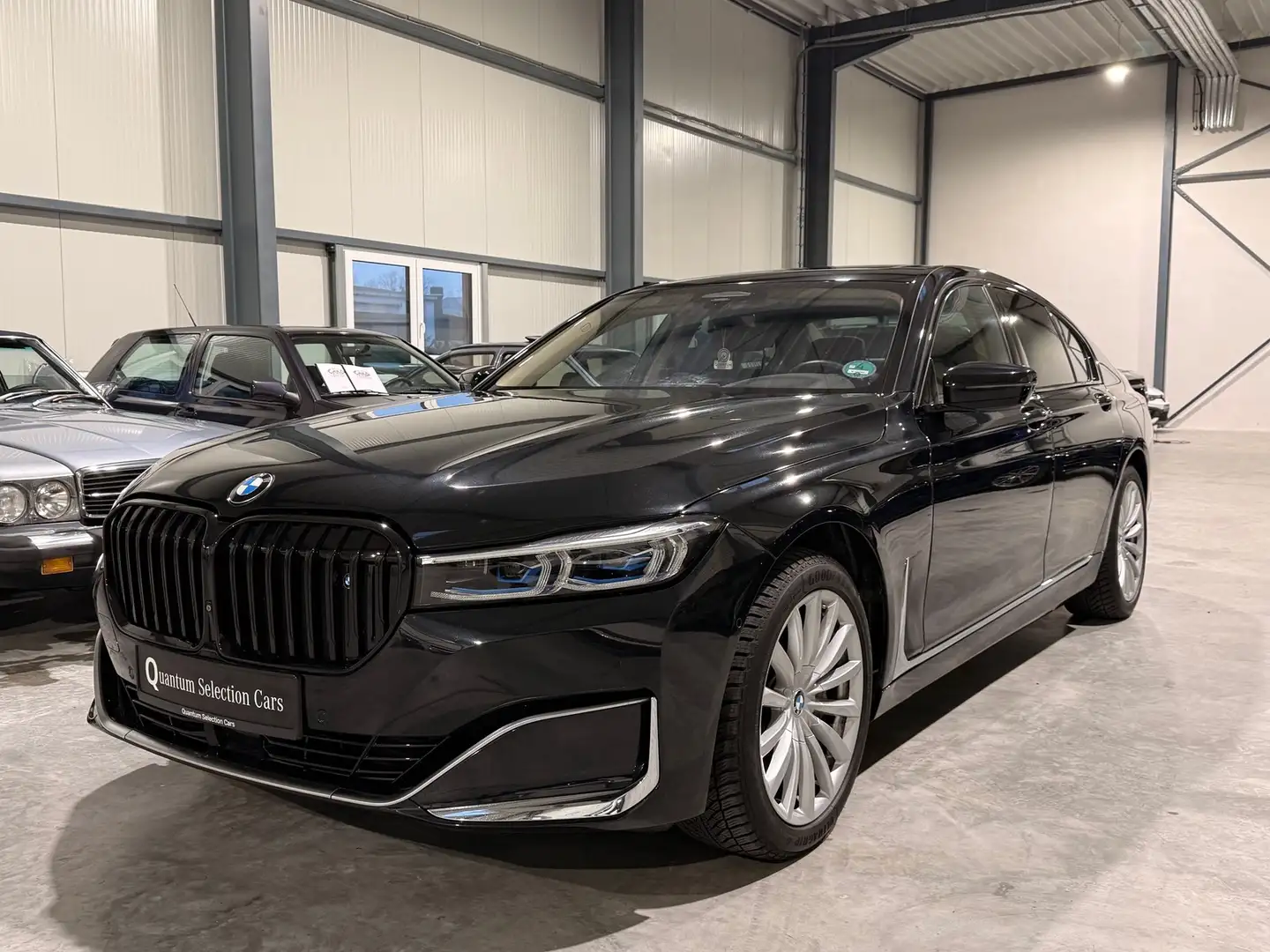 BMW 740 d xDrive *HeadUp*LaserLight*Standhz*HarmanKardon*4 Schwarz - 1