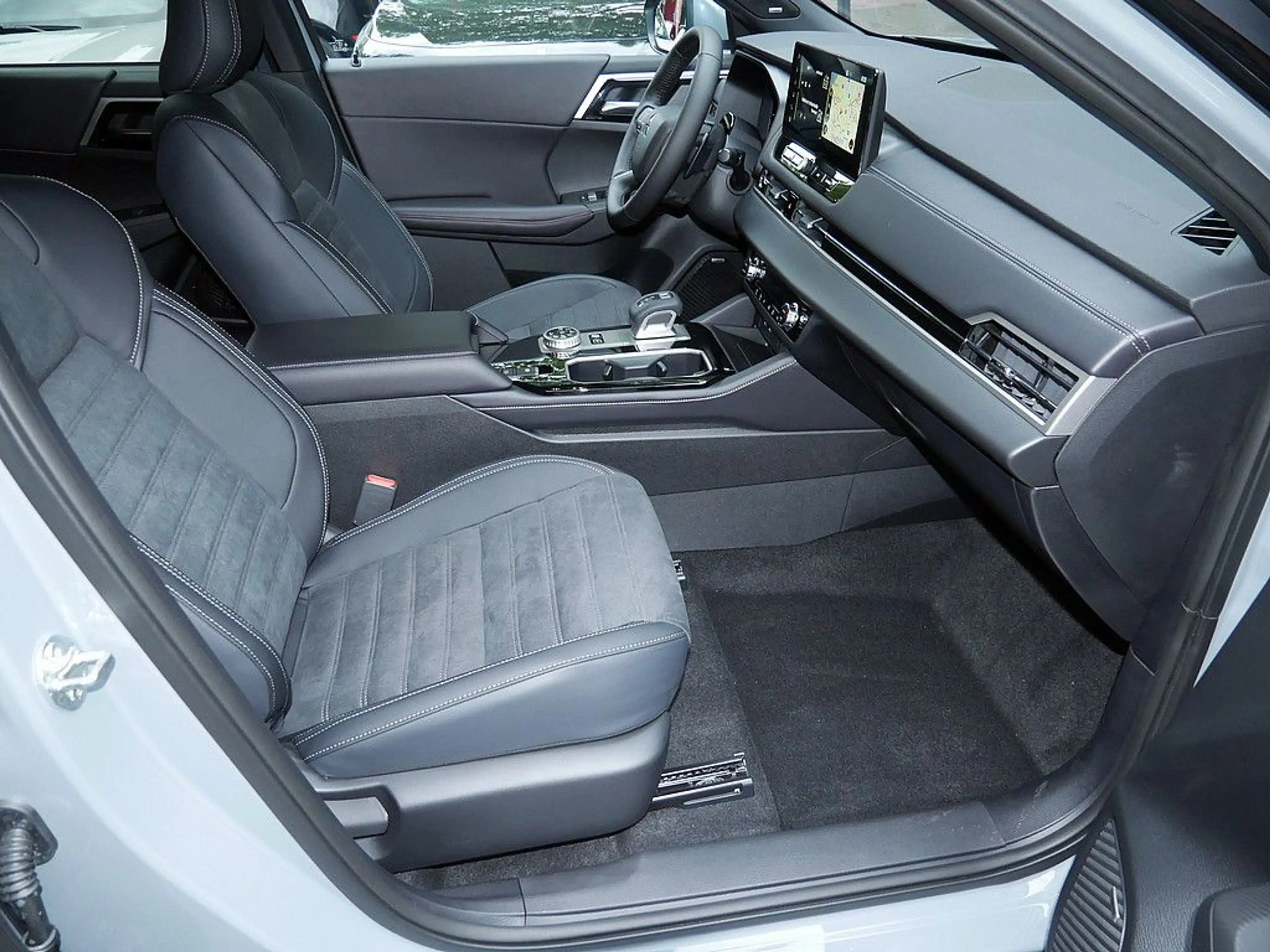 Mitsubishi Outlander 2.4 PHEV Select 4WD STANDHZ LED 360° — photo 8