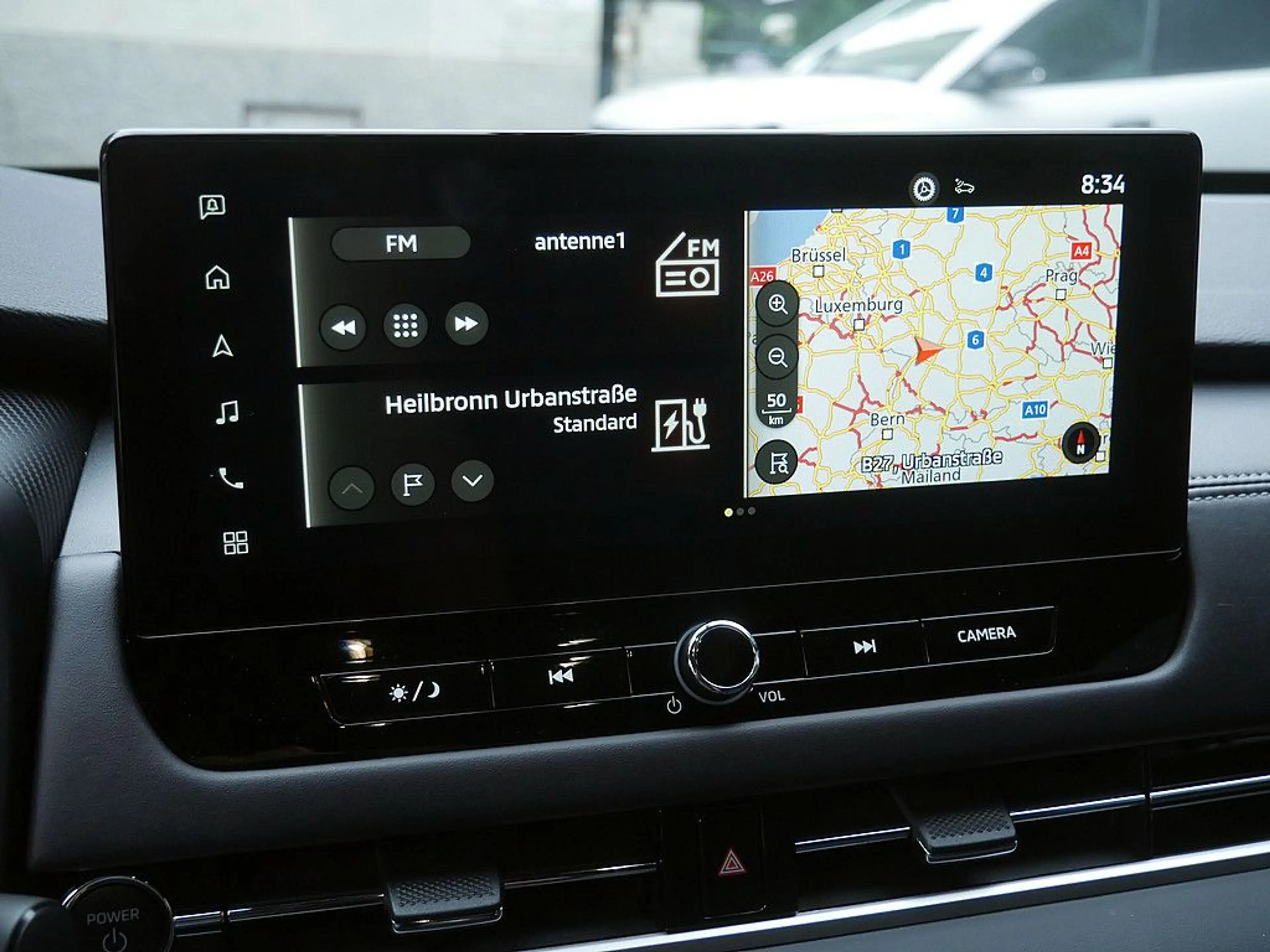Mitsubishi Outlander 2.4 PHEV Select 4WD STANDHZ LED 360° — photo 12