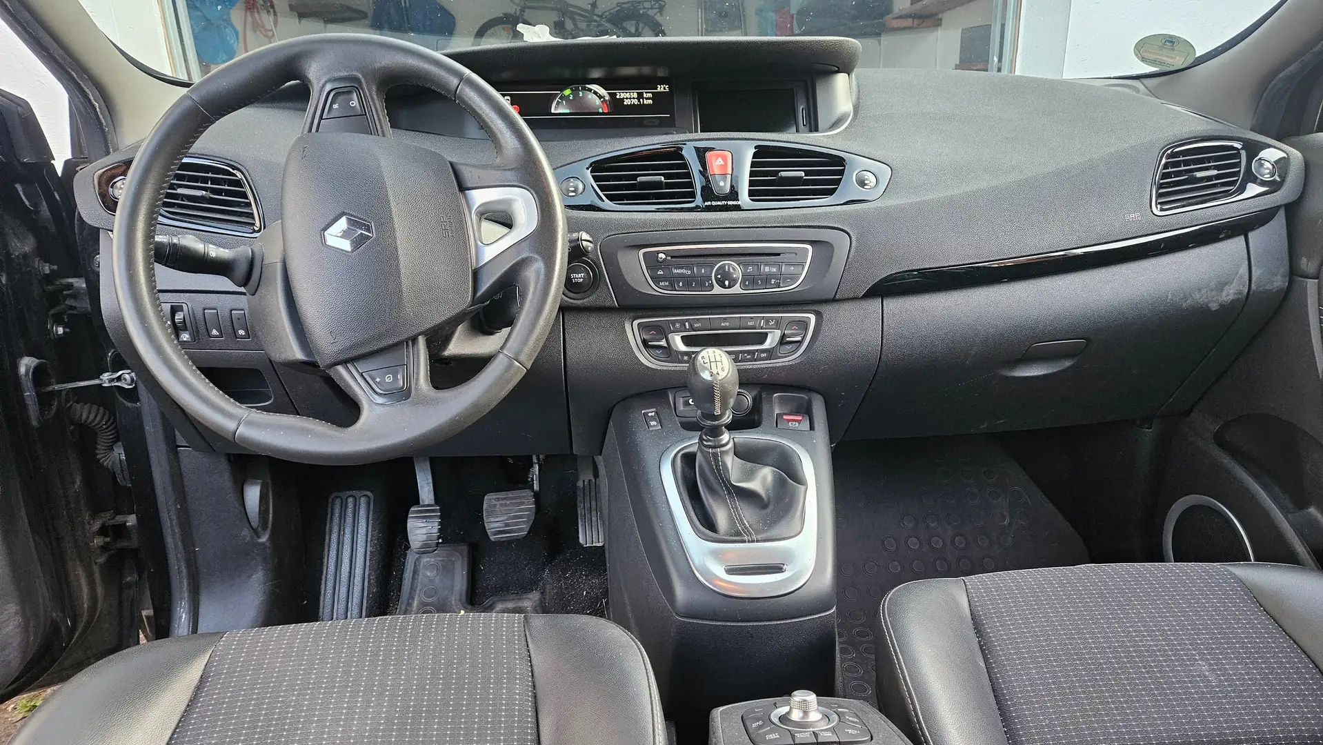 Renault Scenic Scenic dCi 130 FAP Start Schwarz - 2