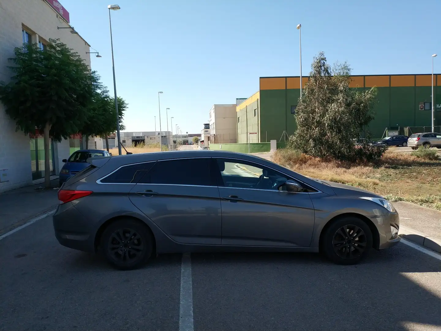 Hyundai i40 CW 1.7CRDI Bluedrive Klass - 1