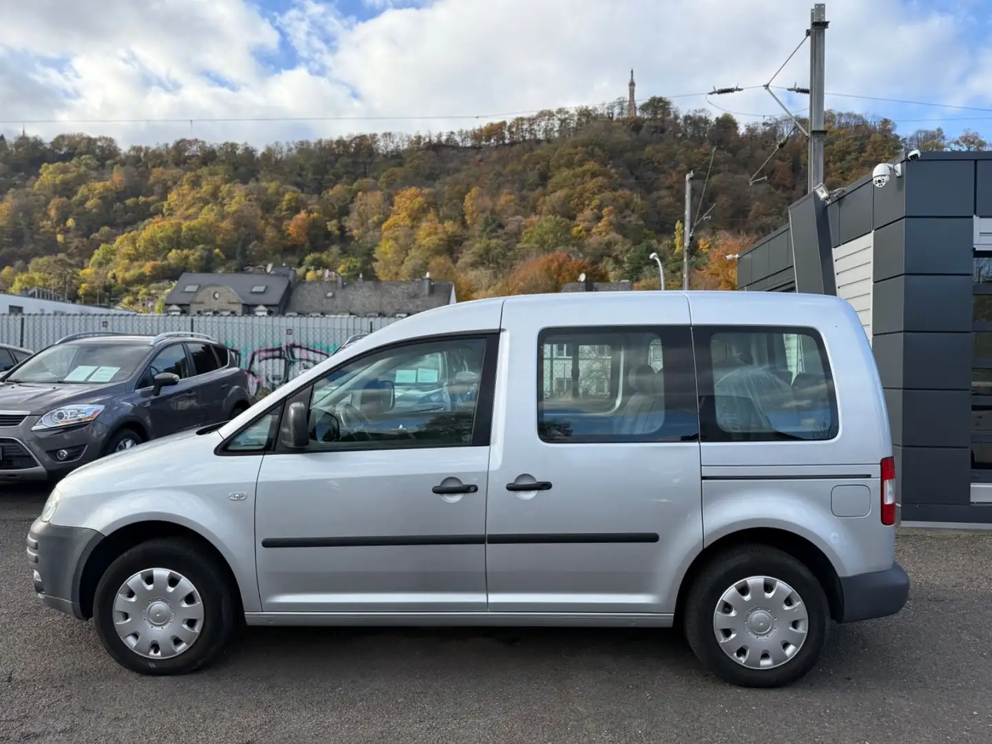 Volkswagen Caddy Life Top Zustand! 7 Sitze! TÜV Neu! Silber - 2