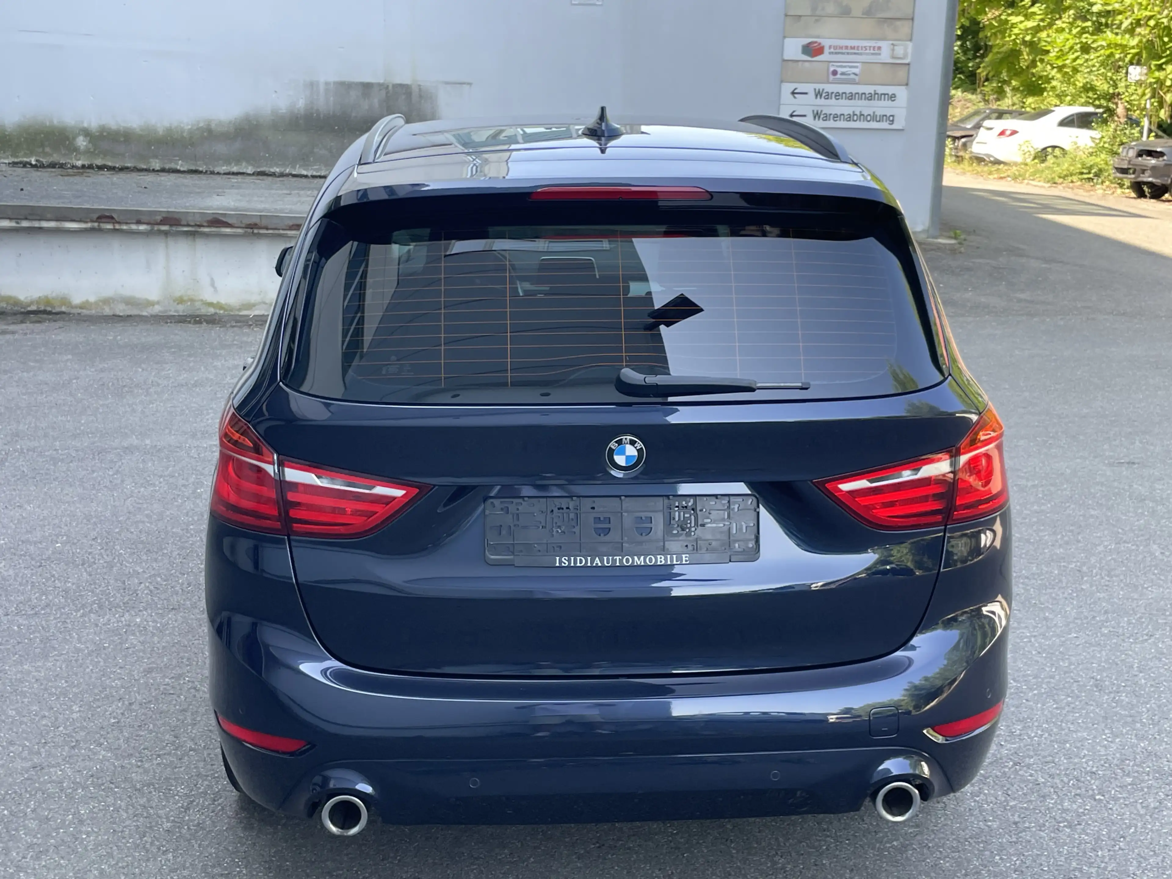 BMW 220 xDrive Advantage 7-Sitzer LED — photo 5