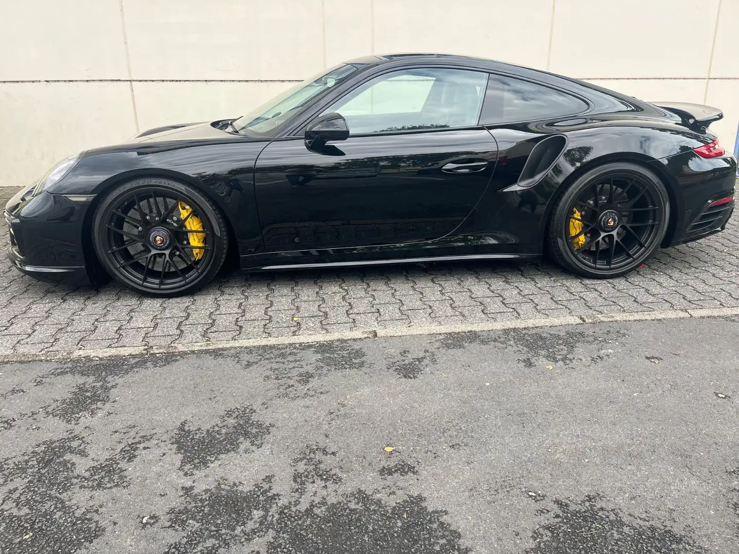 Porsche 911 Turbo S  Carbon PCCB Schiebedach Approved Schwarz - 2