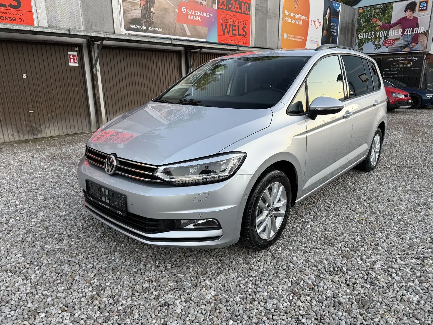 Volkswagen Touran 1.6 TDI BMT Comfortline Silber - 1