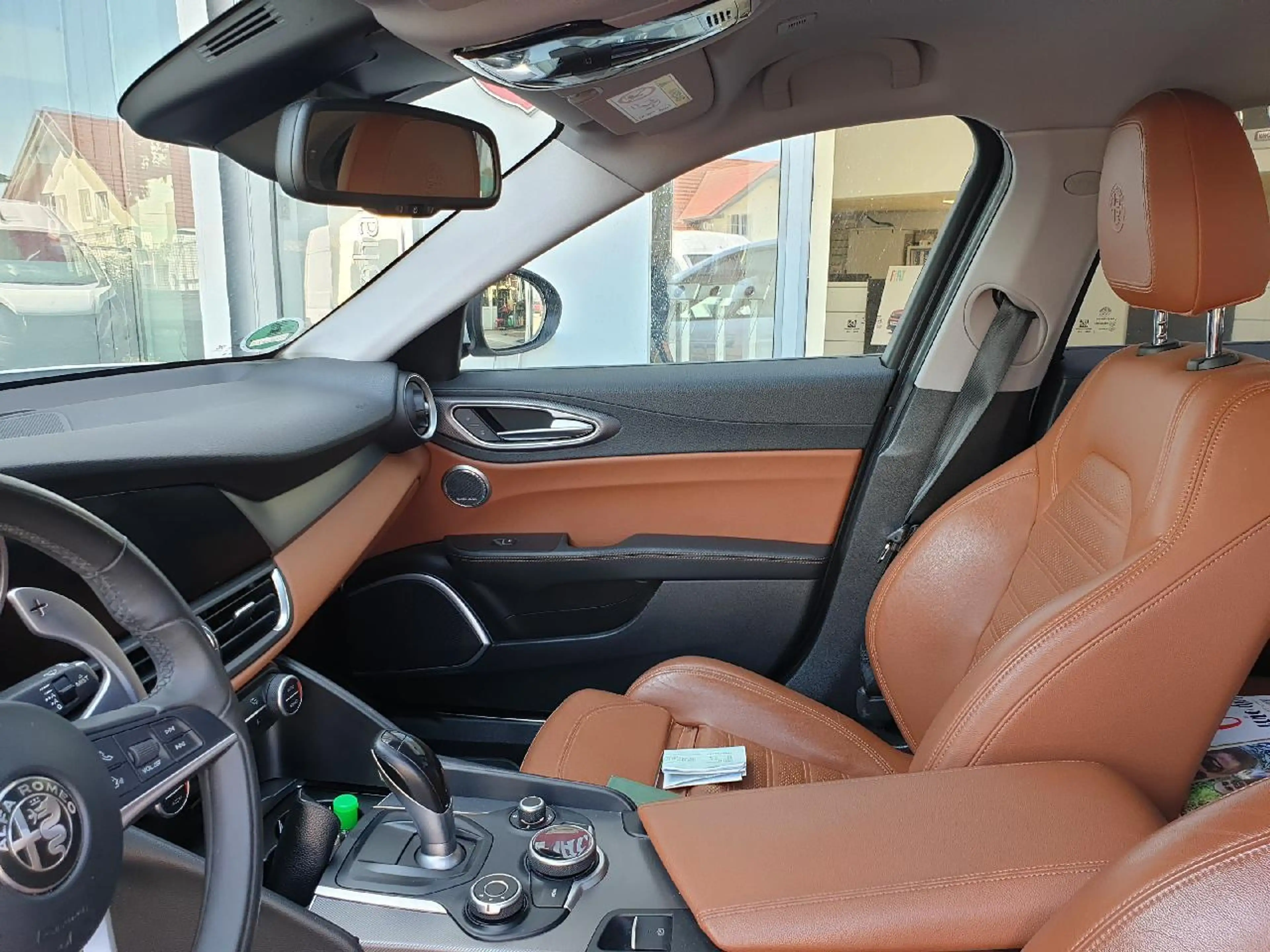 Alfa Romeo Giulia Veloce Q4 — photo 10