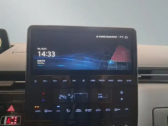 Hyundai Staria view 15