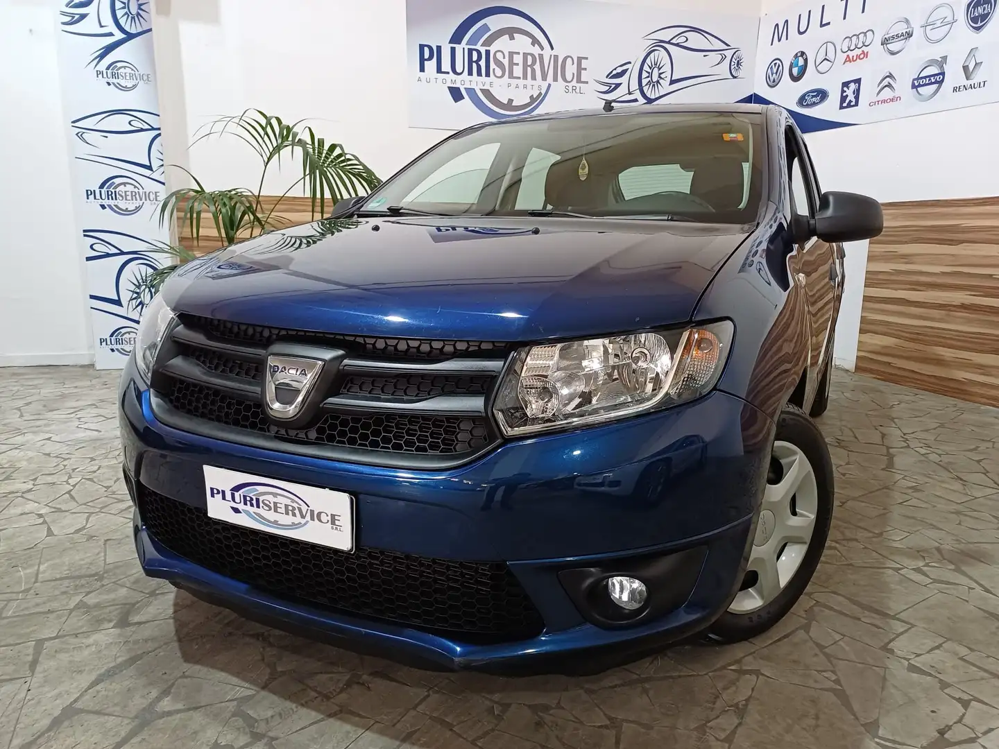 Dacia Sandero Sandero 1.2 Laureate Family 73cv Blauw - 1