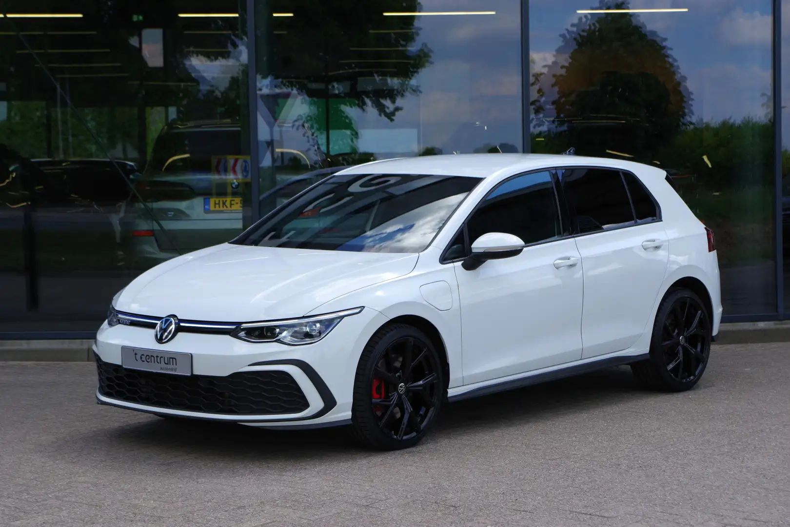 Volkswagen Golf GTE 1.4 eHybrid 245 PK PHEV, Camera, Adap. Cruise Cont Blanc - 1