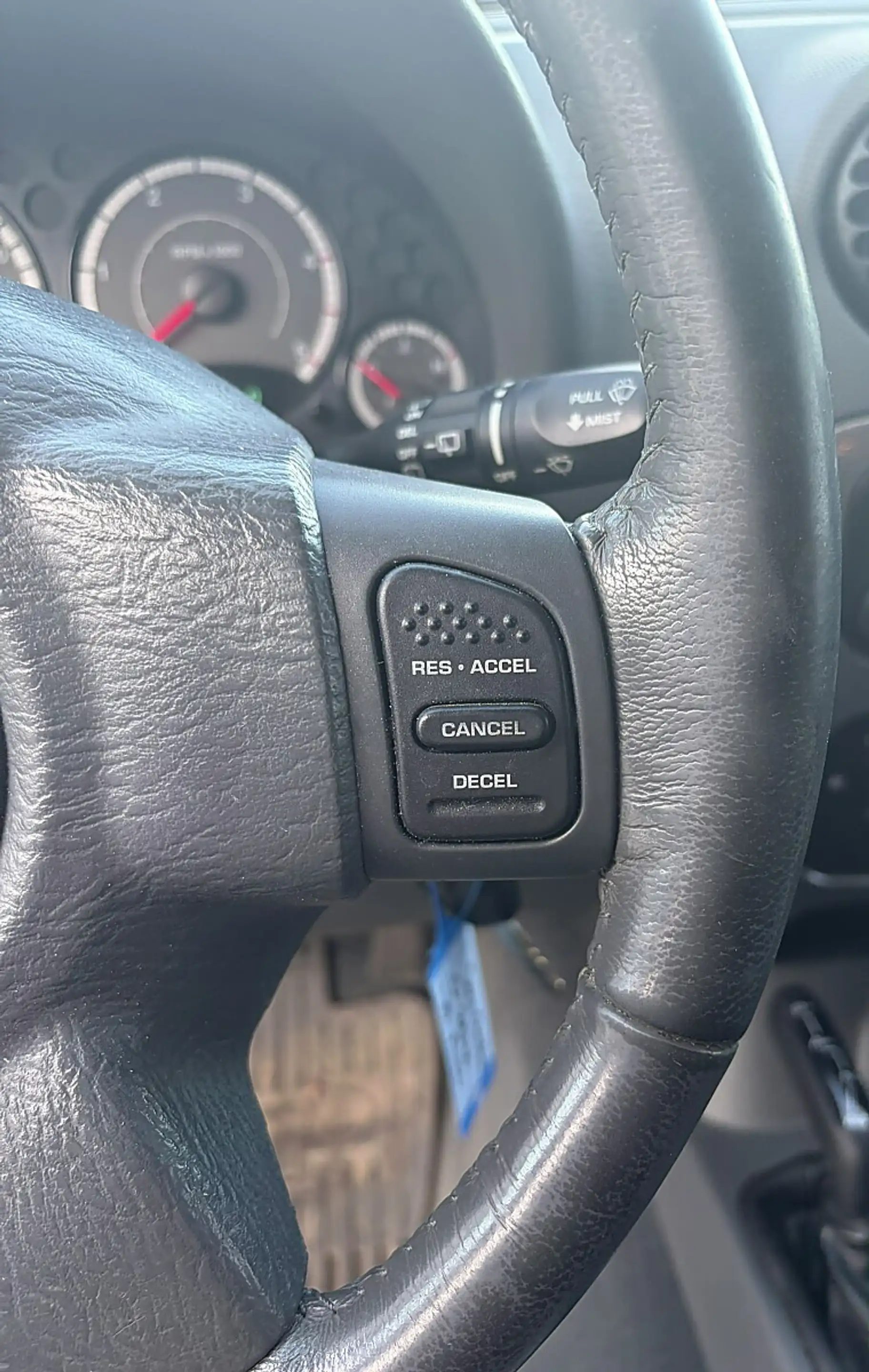 Jeep Cherokee 2,8 Renegade CRD TD Leder — photo 8