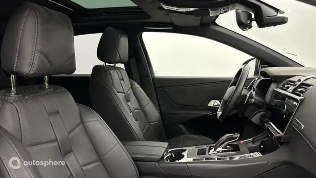 DS Automobiles DS 7 Crossback view 15