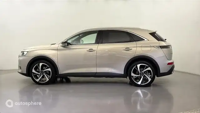 DS Automobiles DS 7 Crossback view 7