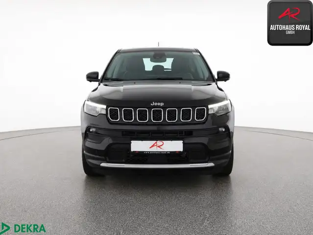 Jeep Compass view 7