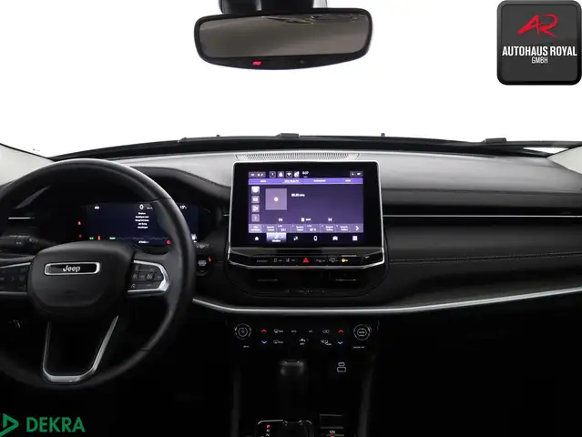 Jeep Compass view 8
