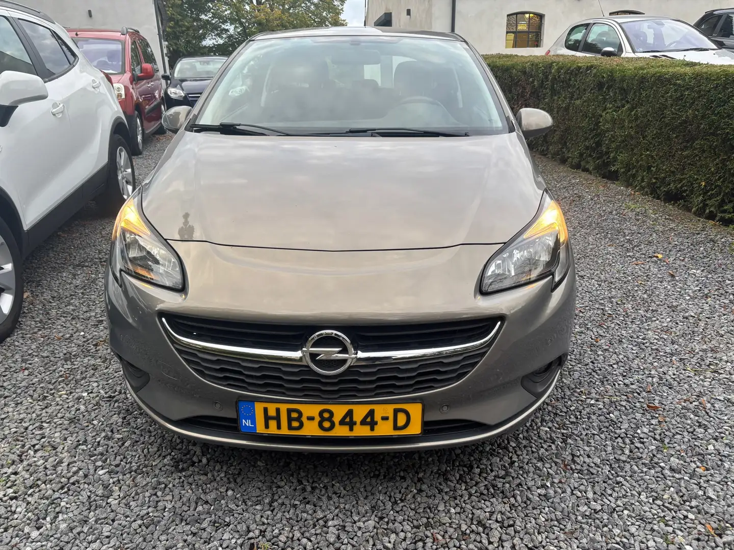 Opel Corsa 1.0 Turbo Edition LET OP 51000 KM MET NAP Bruin - 2
