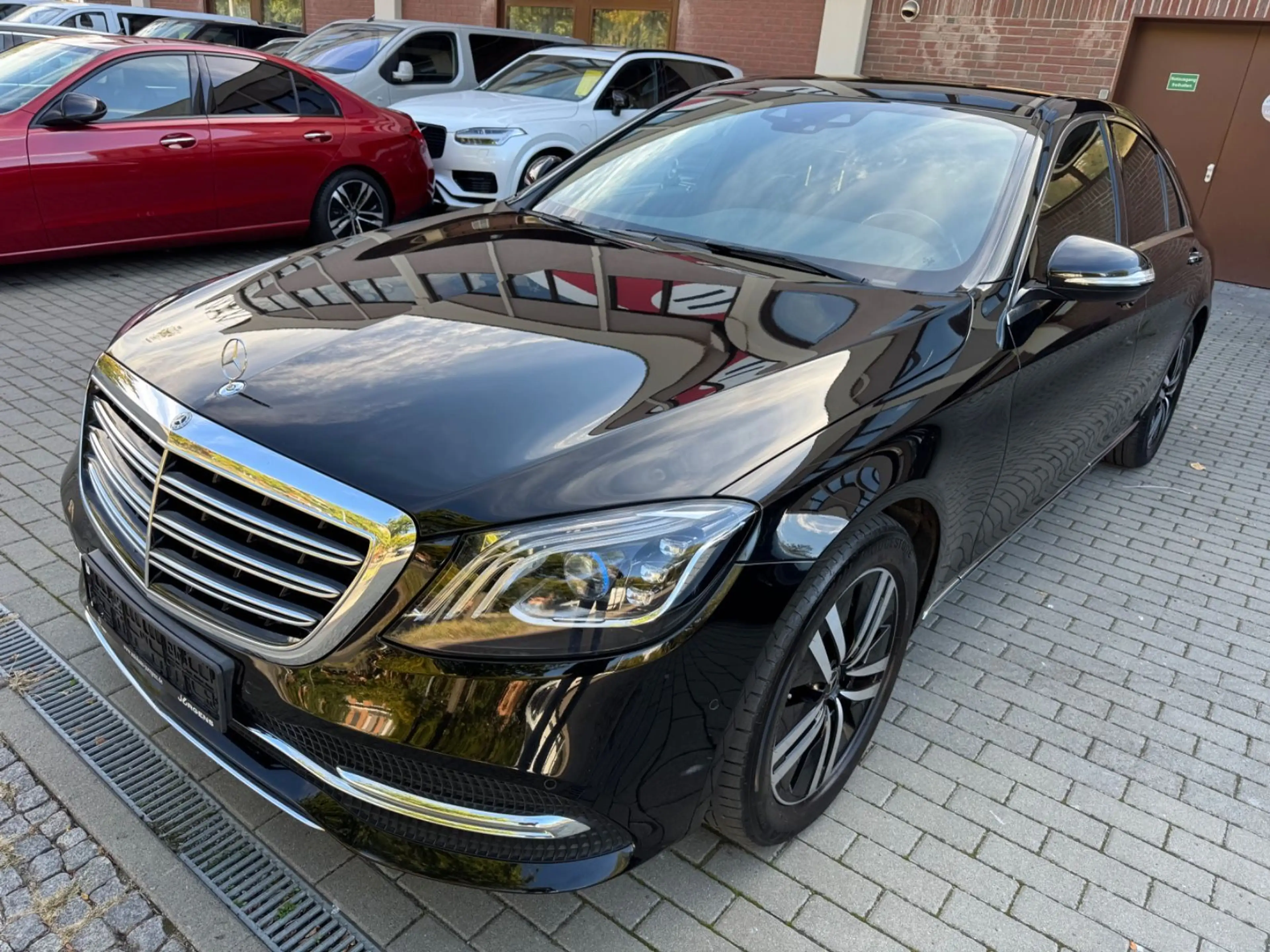Mercedes-Benz S 400 d 4Matic — photo 2