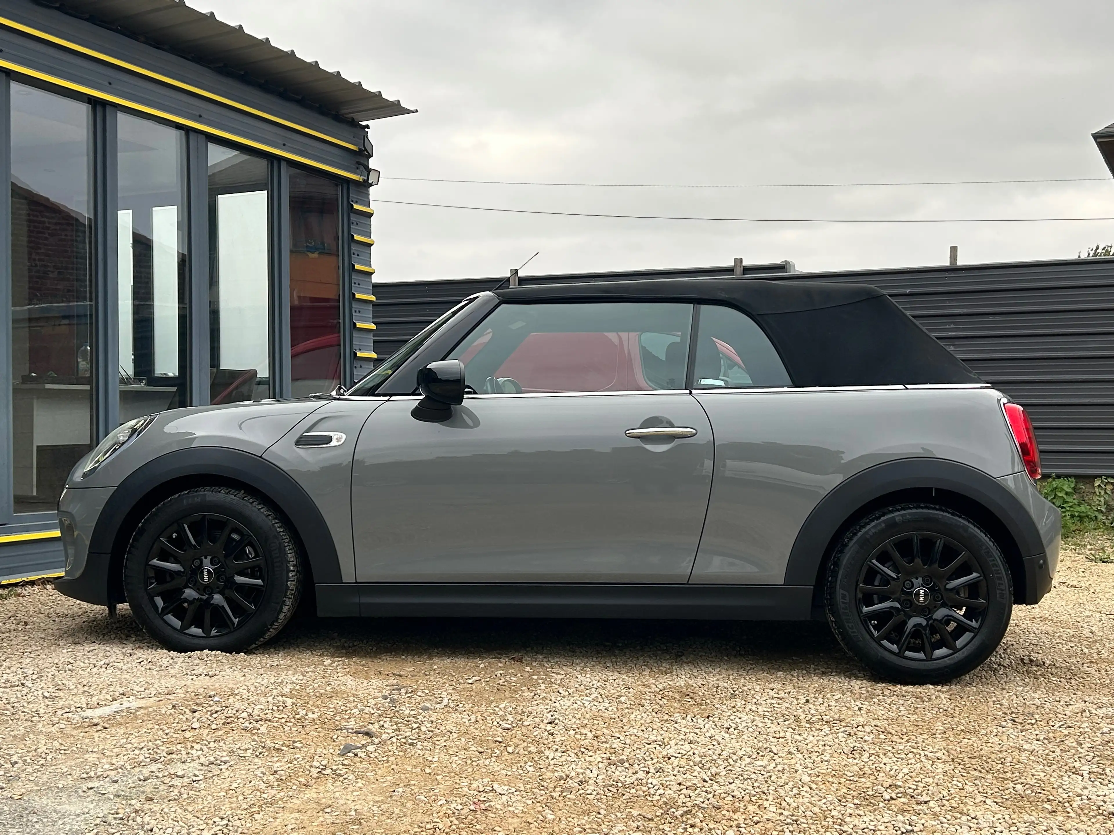 MINI Cooper Cabrio Mini Cabriolet 1.5 Cooper OPF (EU6d-TEMP) — photo 10
