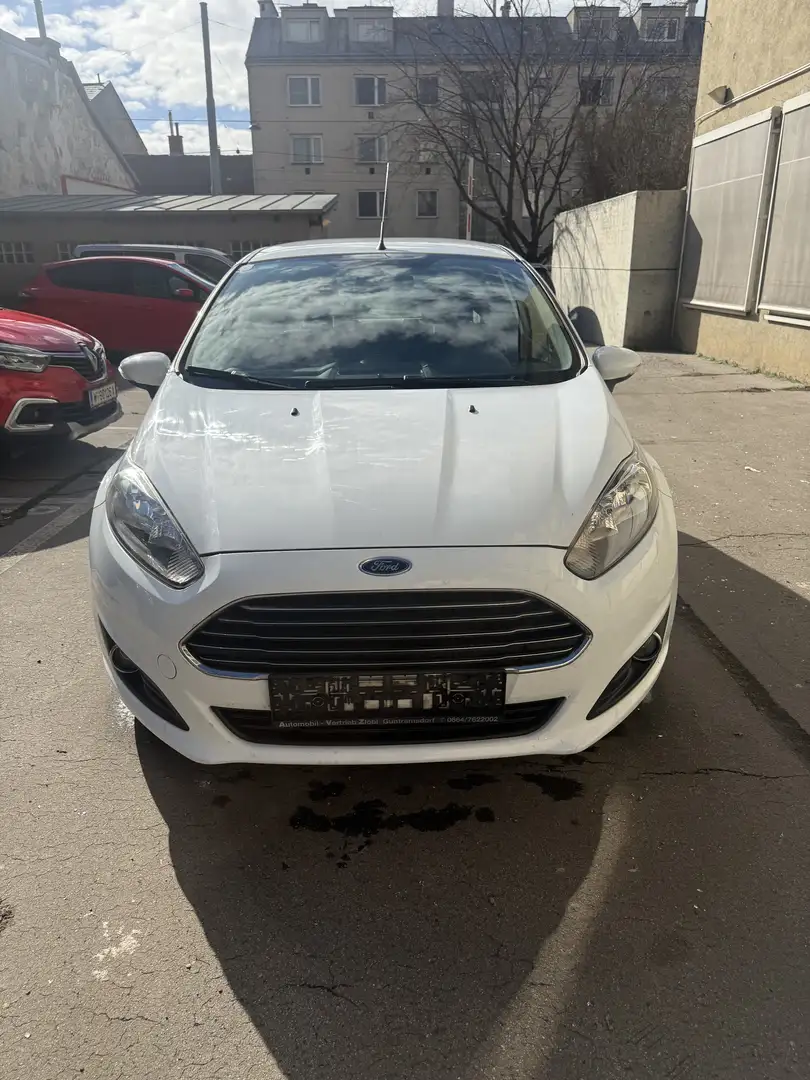 Ford Fiesta Ambiente - 1