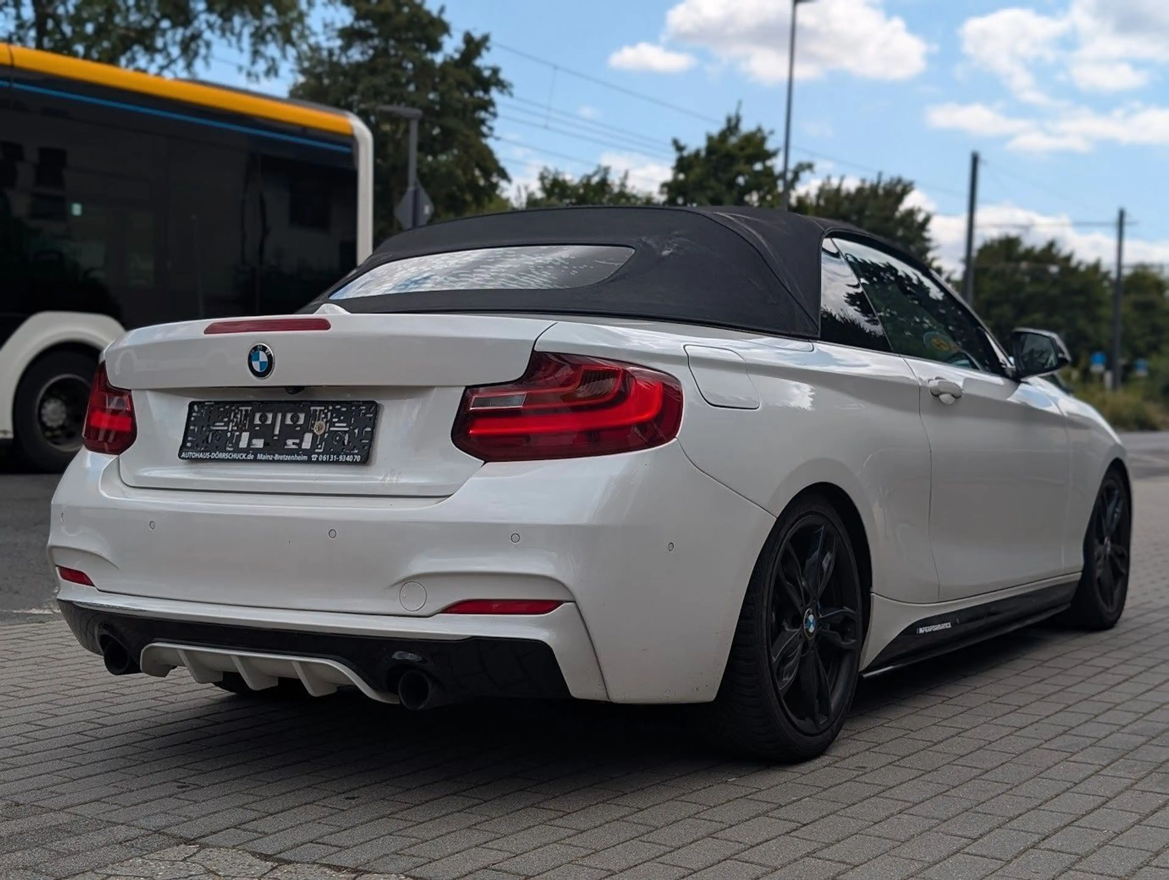 BMW 235 i  Cabrio Schaltwippen. Navi. RFK. Leder. — photo 6