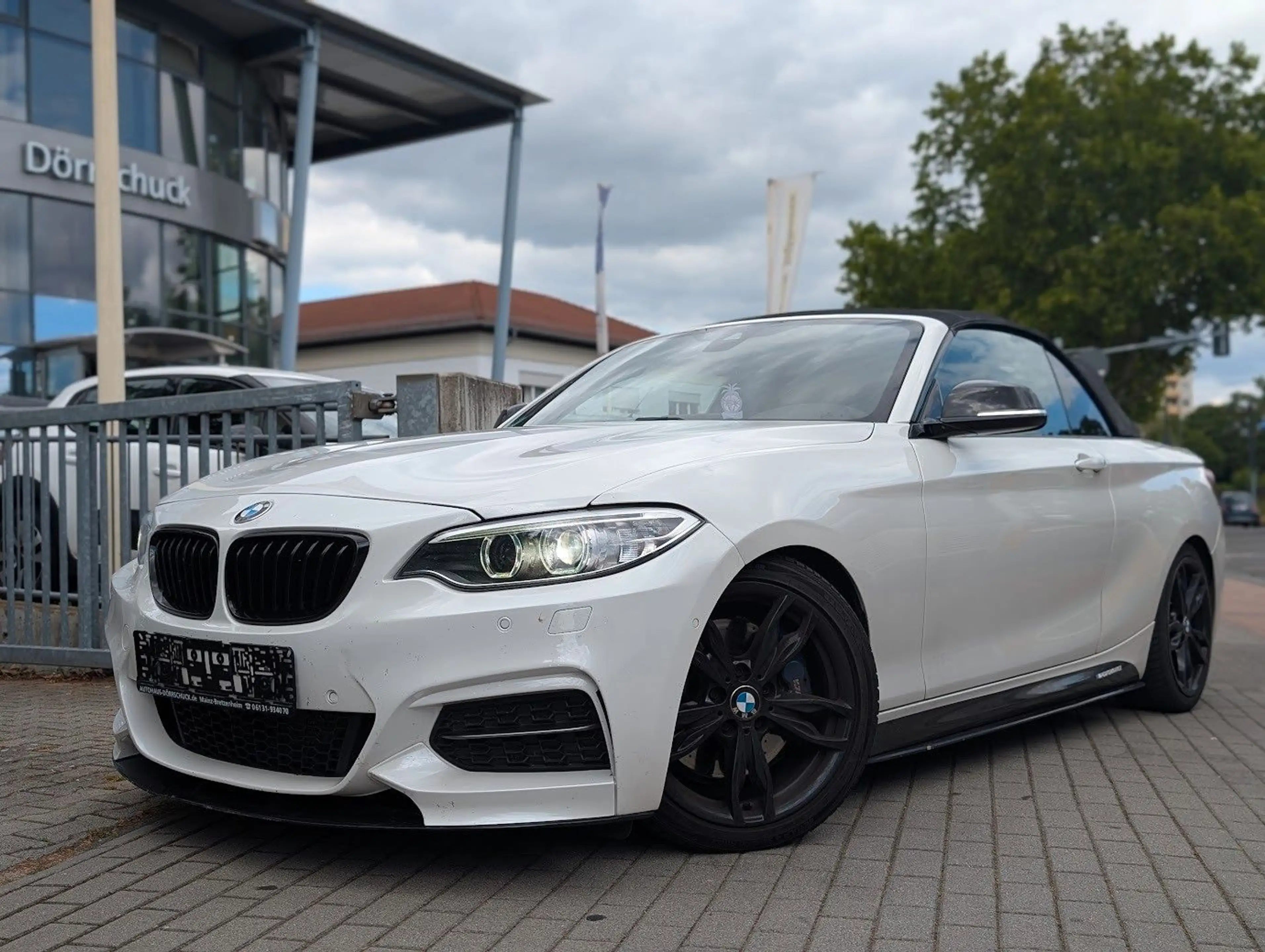 BMW 235 i  Cabrio Schaltwippen. Navi. RFK. Leder. — photo 3