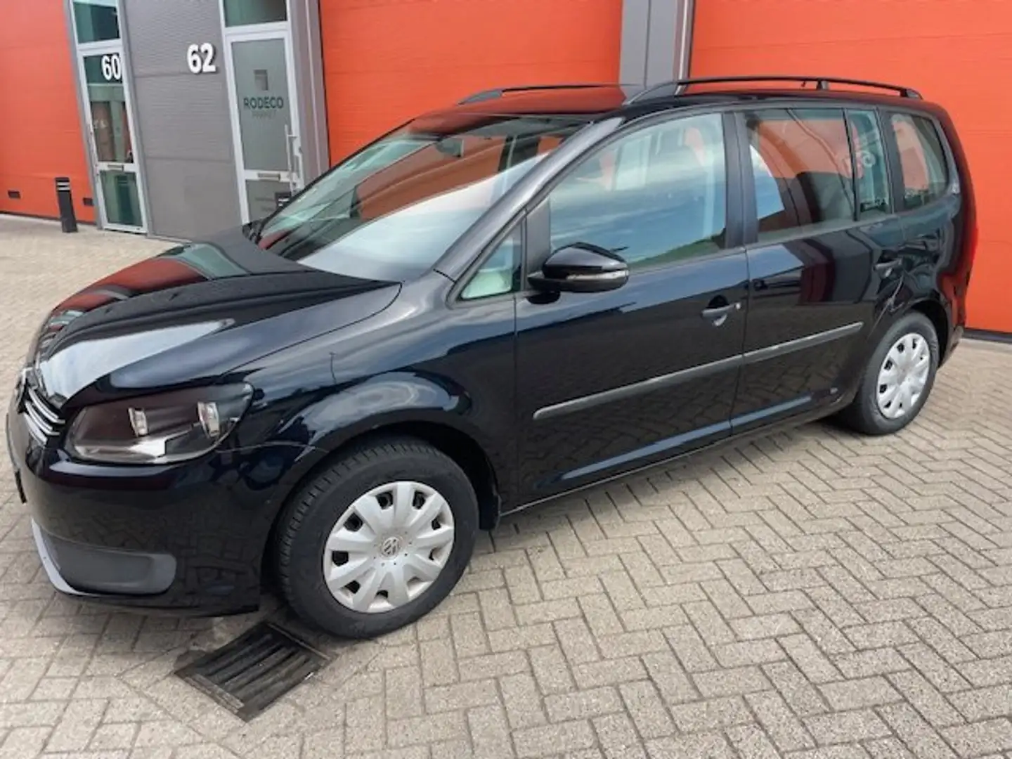 Volkswagen Touran 1.2 TSI Trendl.BlueM Zwart - 2