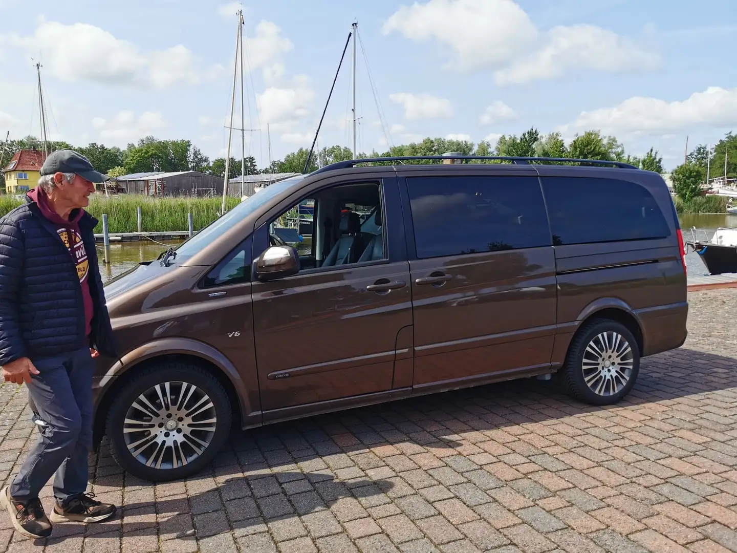 Mercedes-Benz Viano 3.0 CDI DPF lang Automatik Avantgarde Maro - 2
