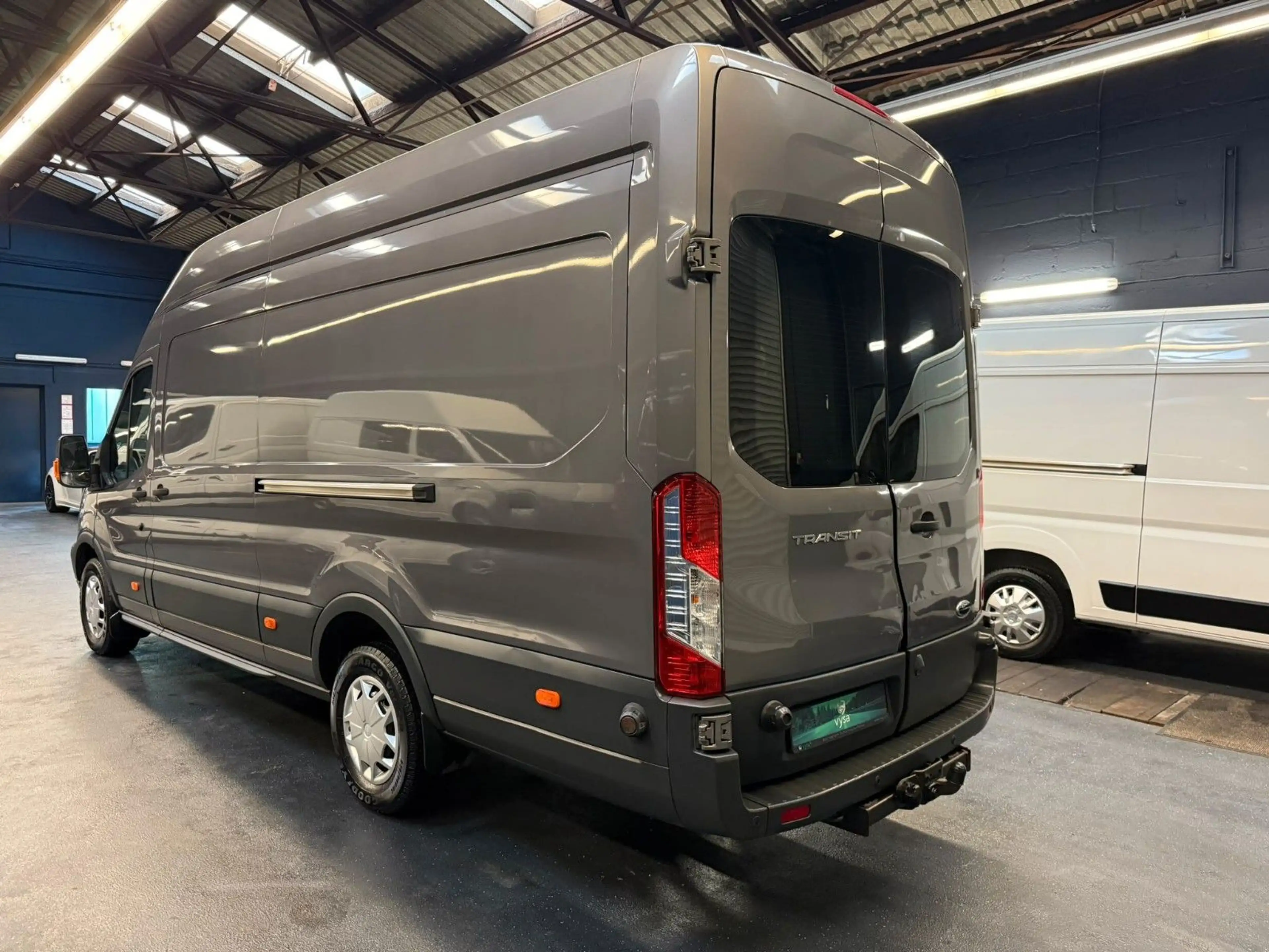 Ford Transit Jumbo Maxi L4H3 Klima Tempomat R-CAM AHK — photo 7